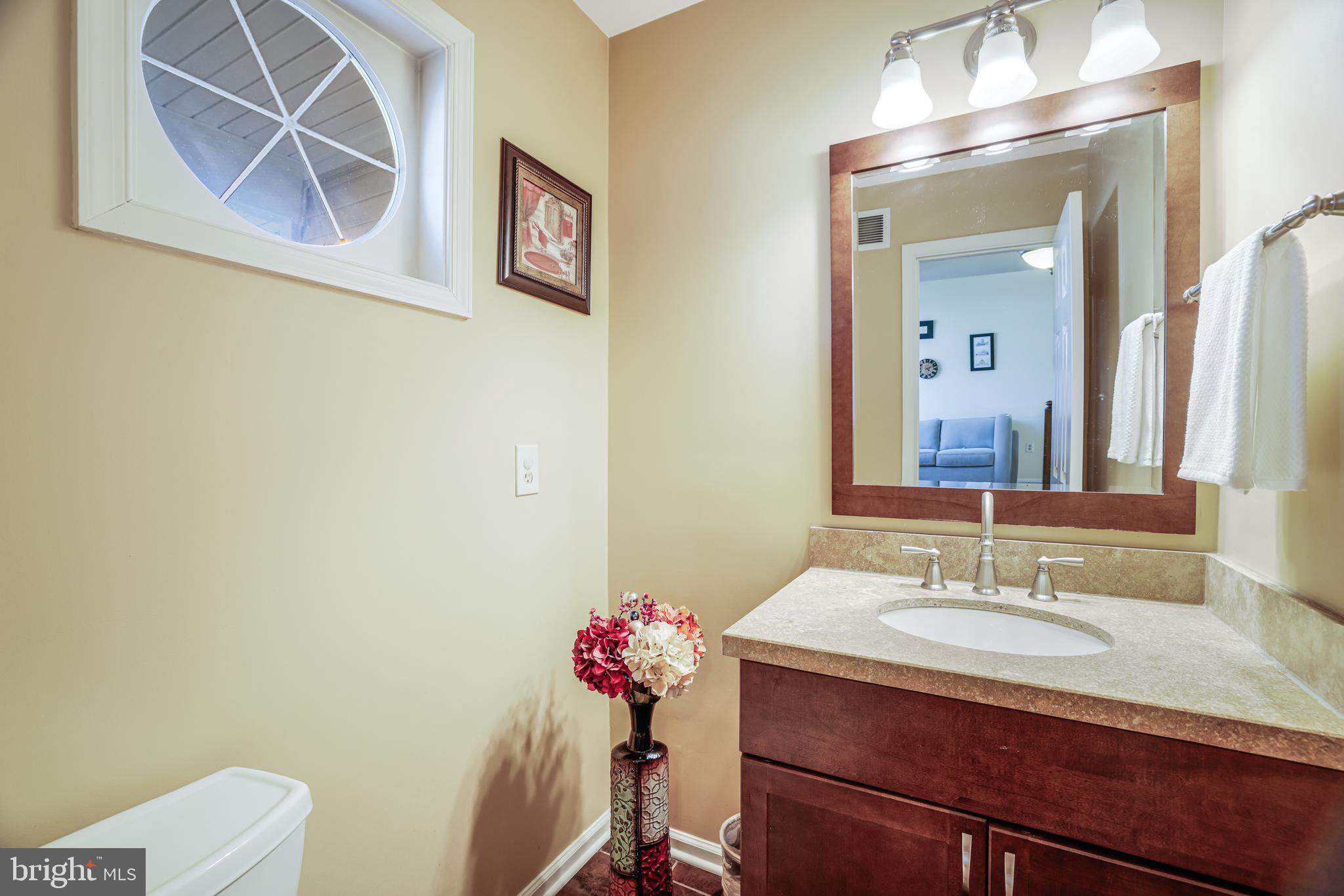 CHANTILLY HIGHLANDS - Residential