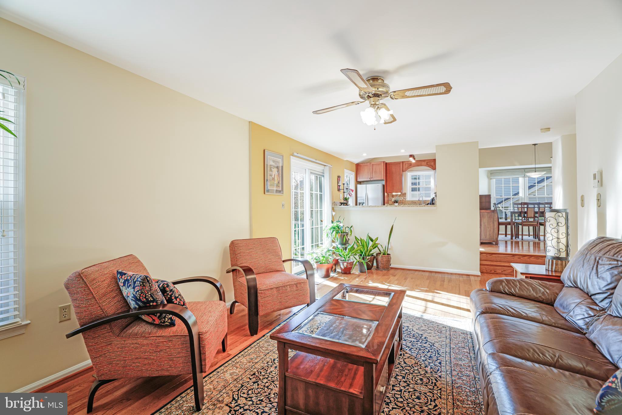 CHANTILLY HIGHLANDS - Residential