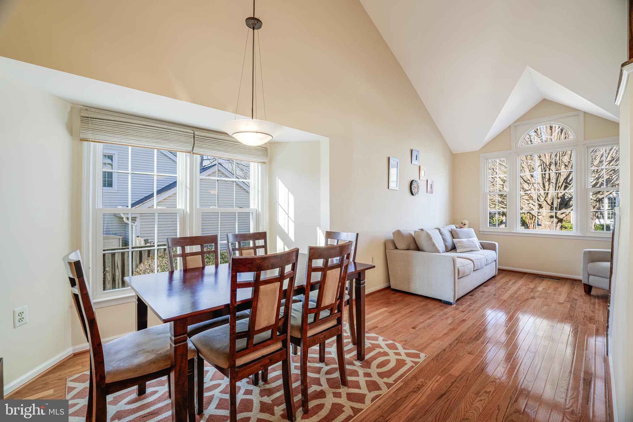 CHANTILLY HIGHLANDS - Residential