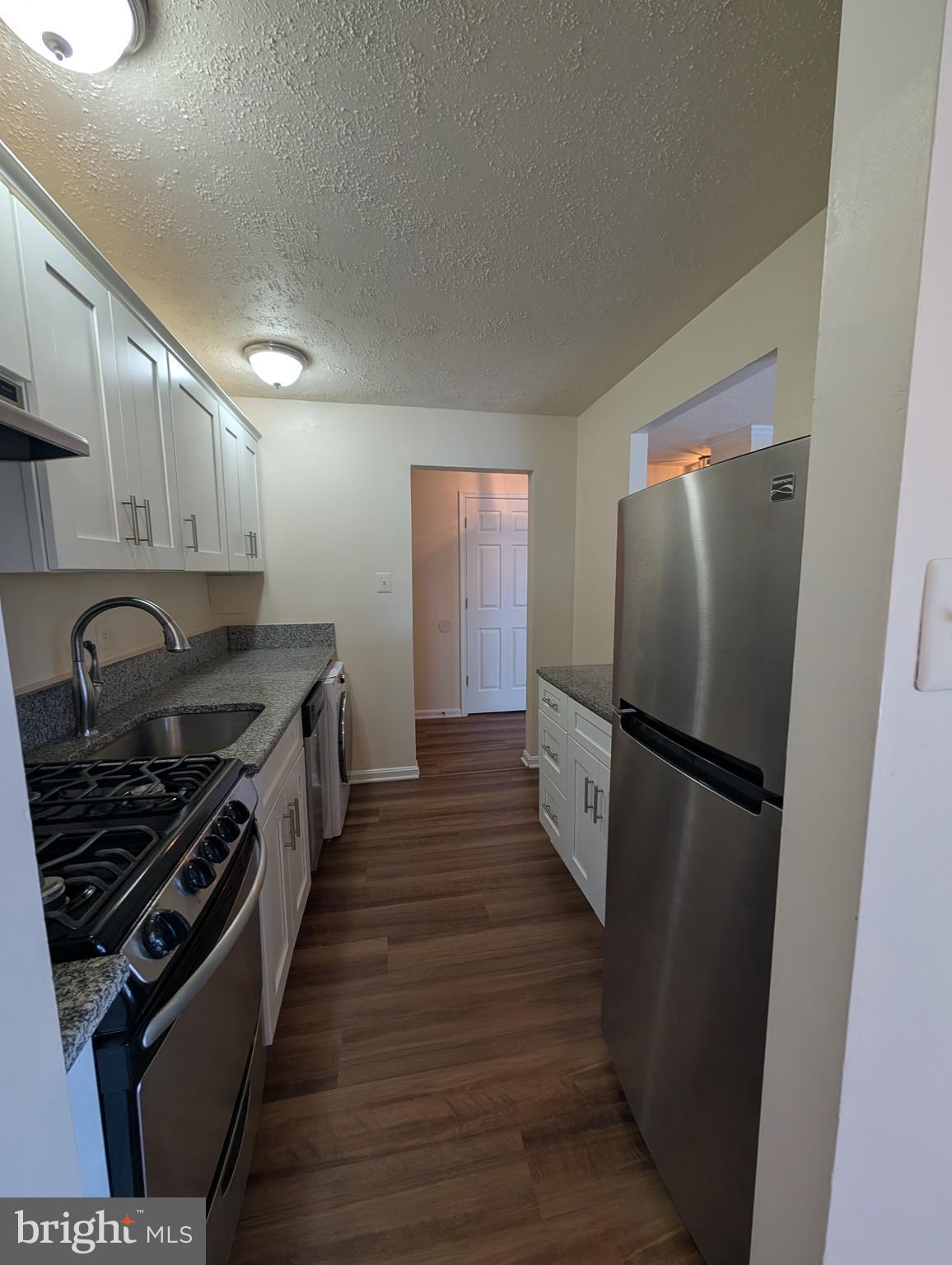 HOLLY HILL - Residential Lease