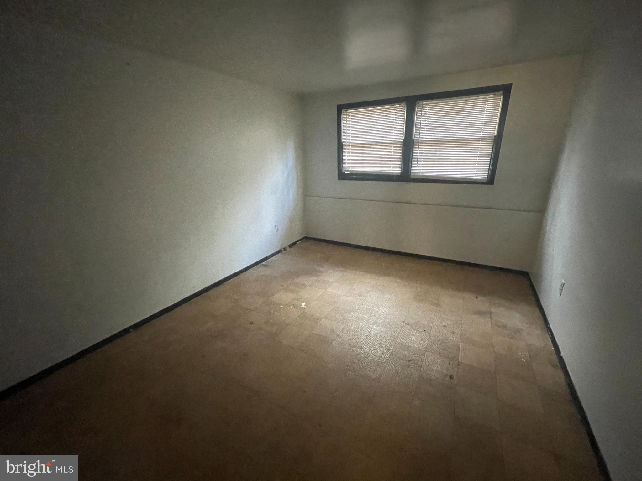 RUNNING BROOK - Residential