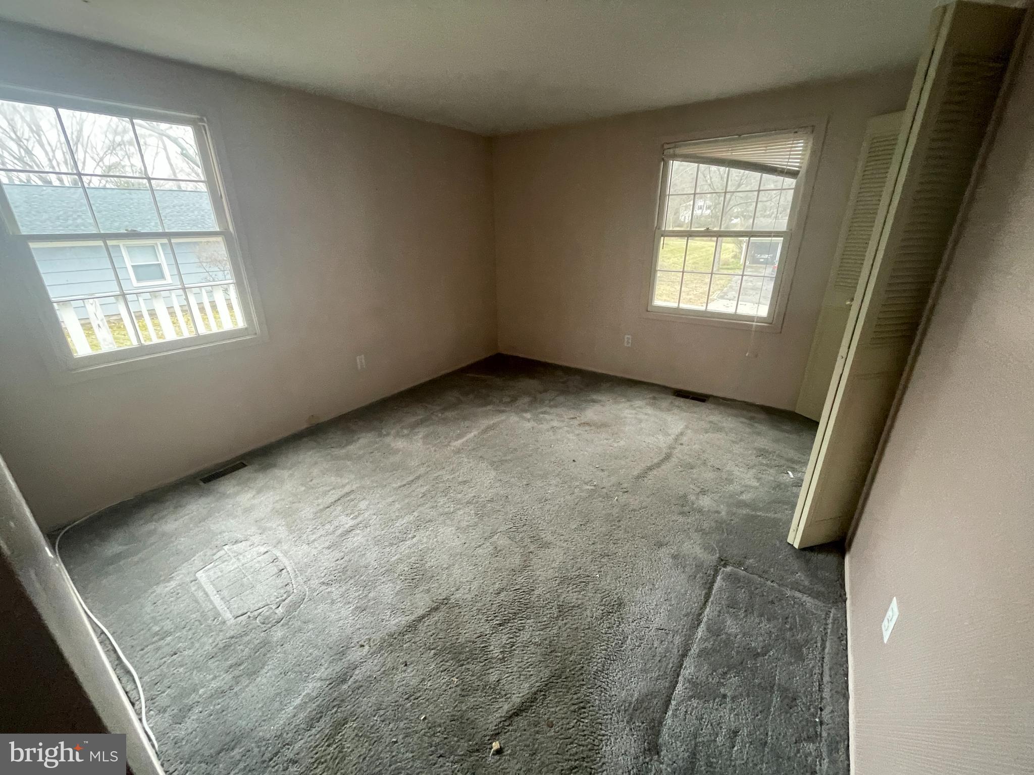 RUNNING BROOK - Residential