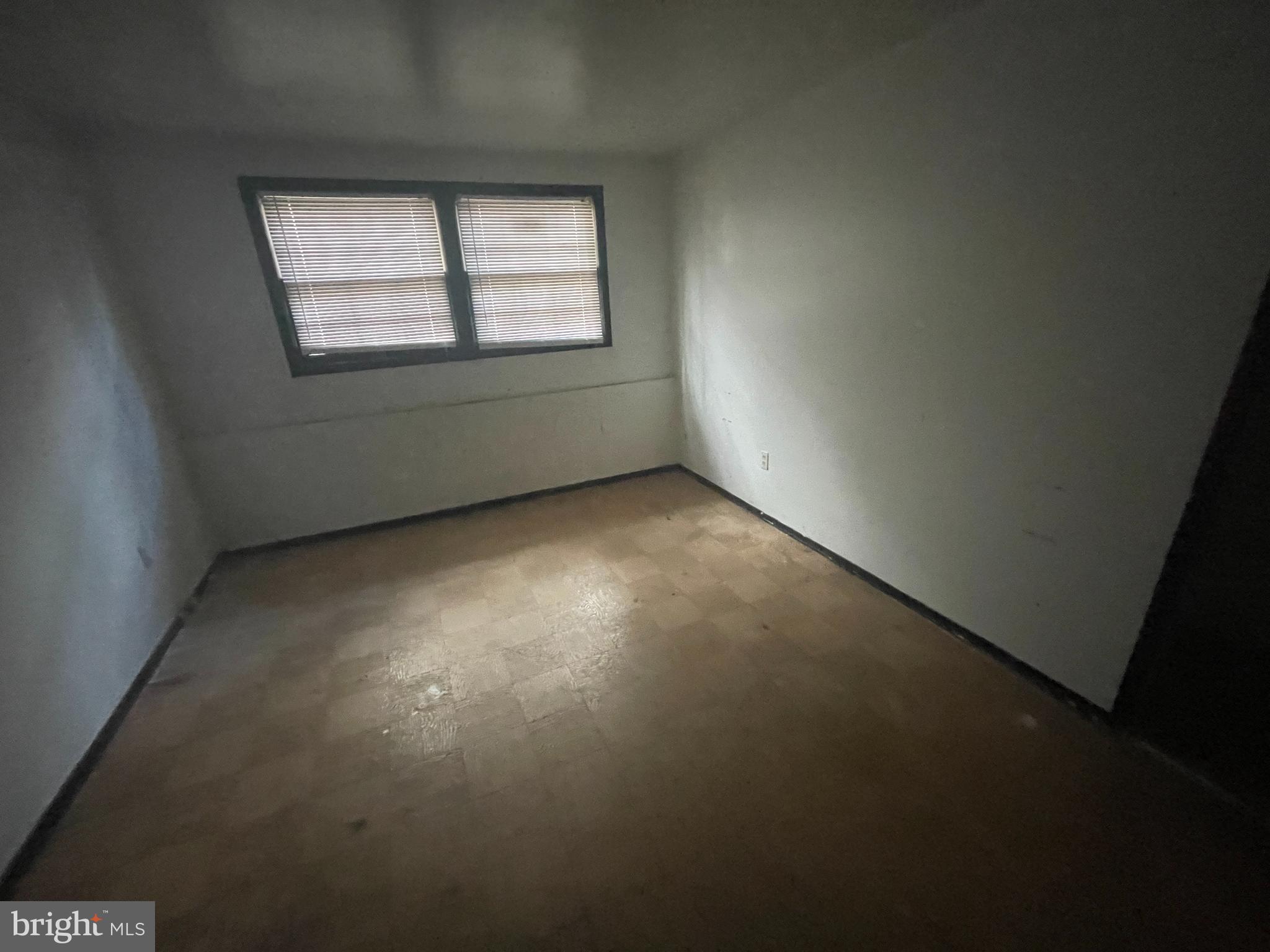 RUNNING BROOK - Residential