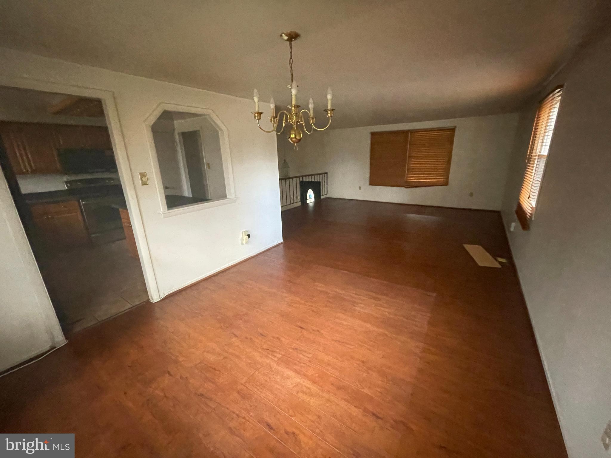 RUNNING BROOK - Residential