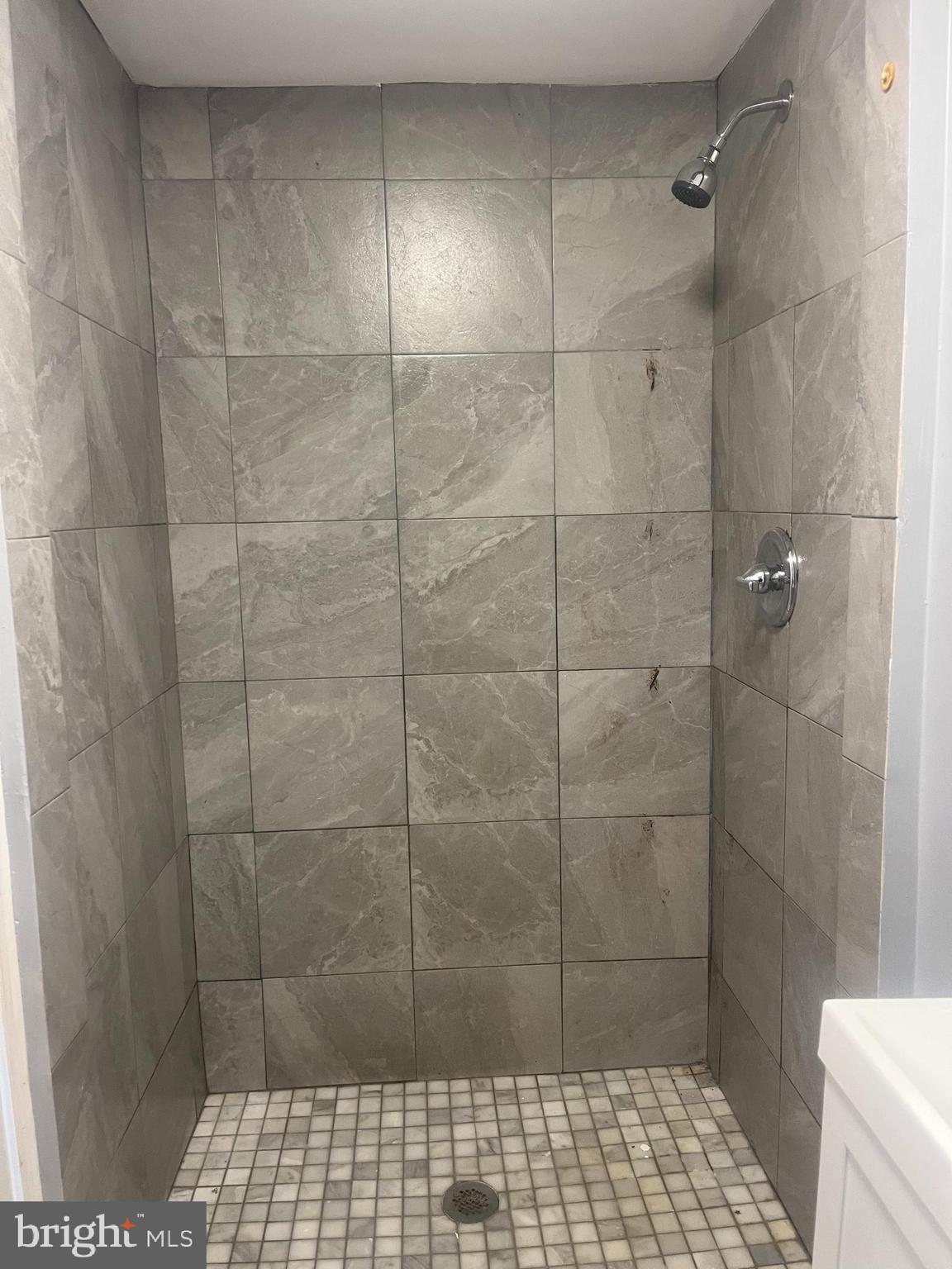 PHILADELPHIA - Residential Lease