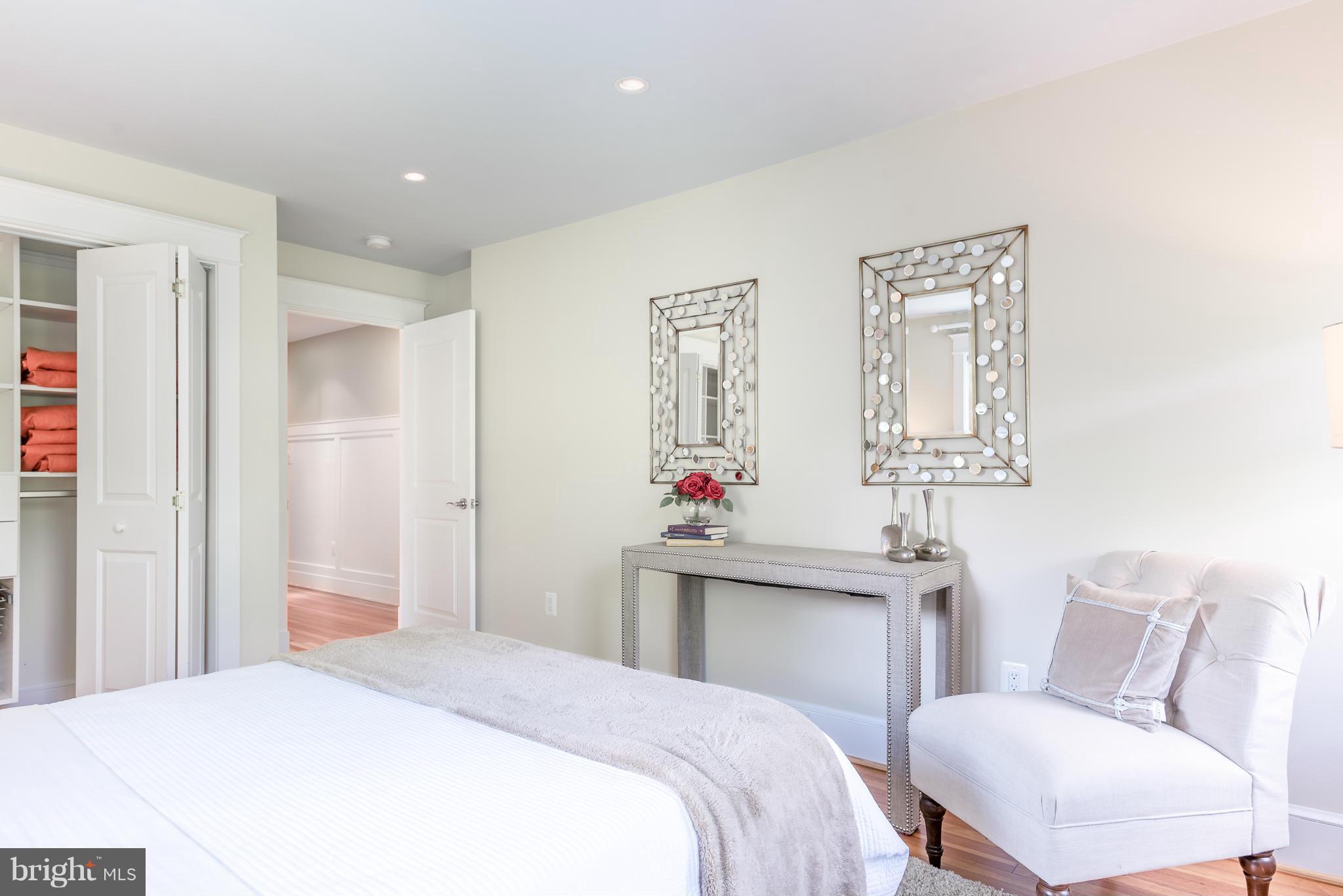 LYON PARK - Residential