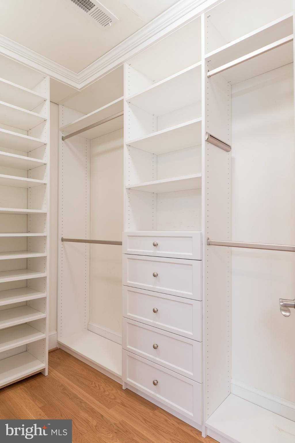 LYON PARK - Residential