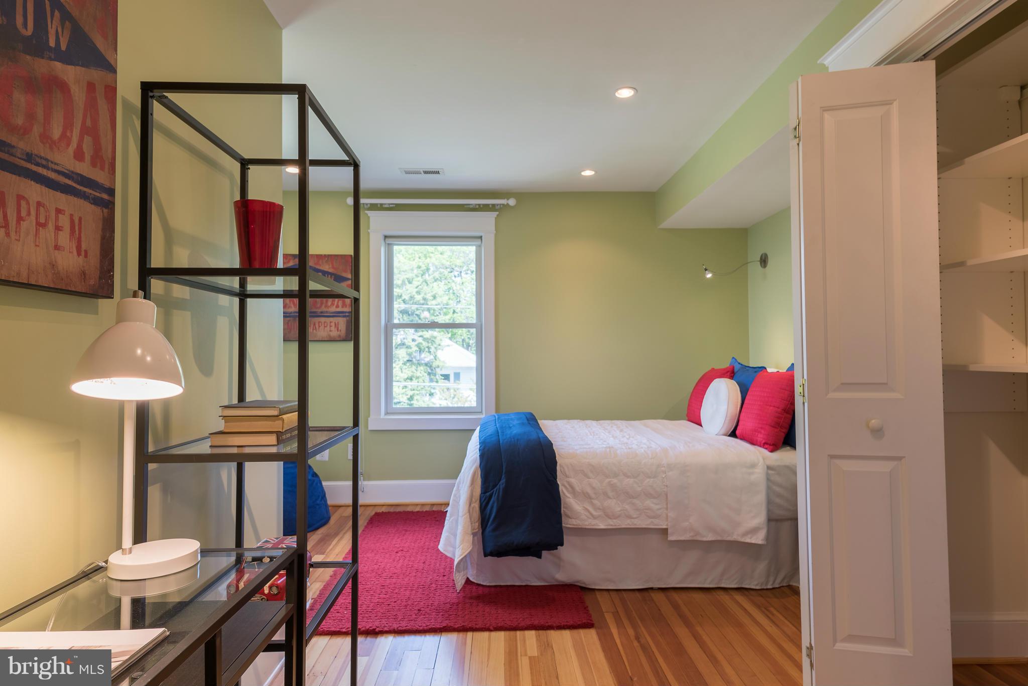 LYON PARK - Residential