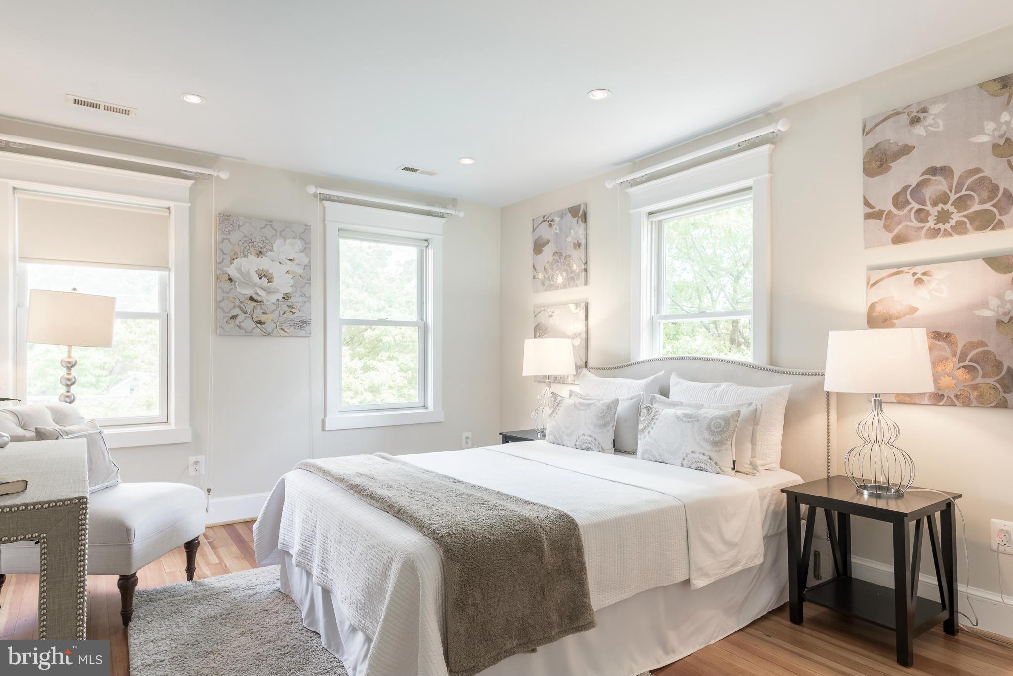 LYON PARK - Residential