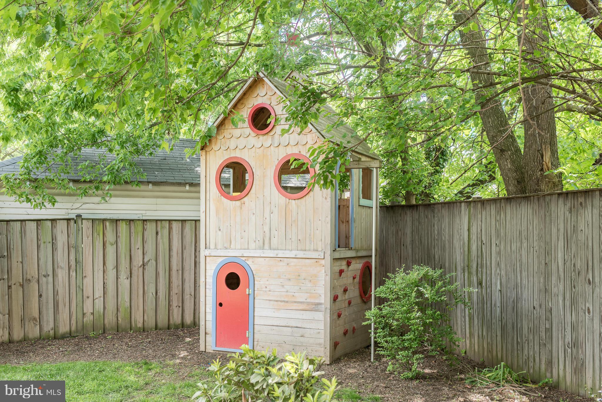 LYON PARK - Residential