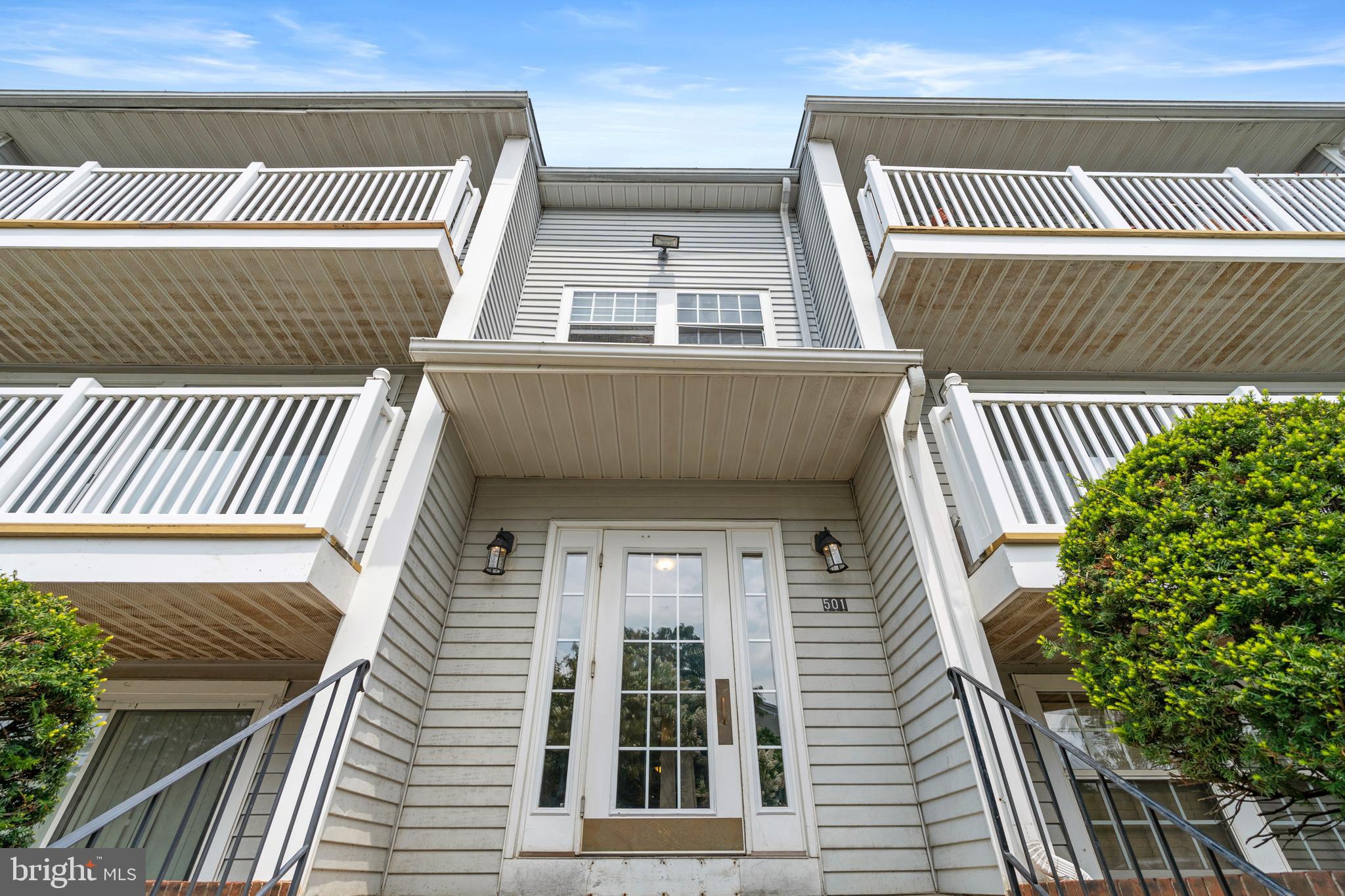 501 PALMTREE DRIVE 3