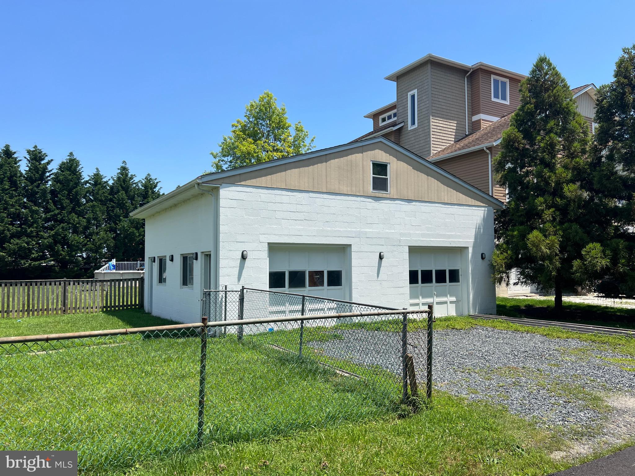 MILLERS ISLAND - Residential