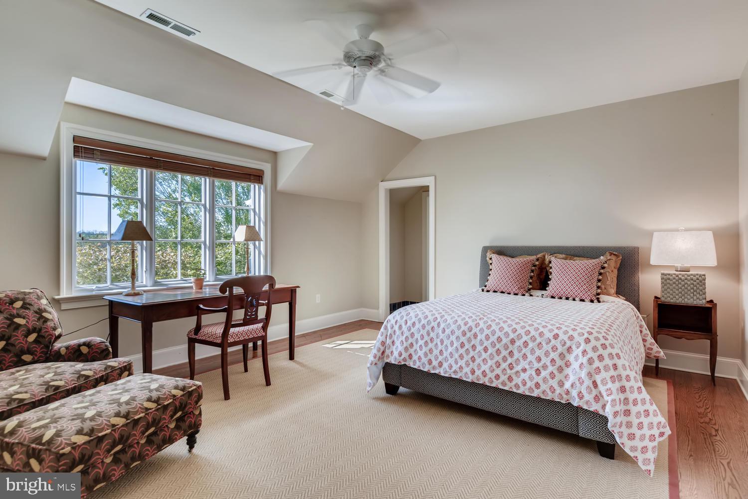 WORTHINGTON VALLEY - Residential