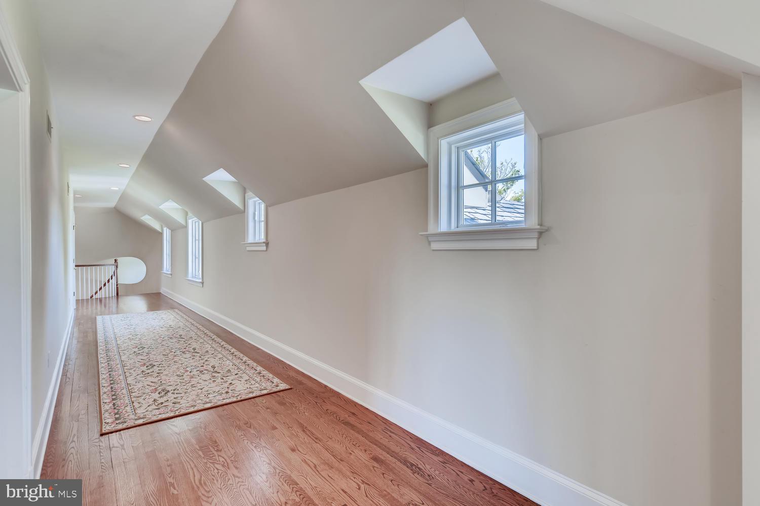 WORTHINGTON VALLEY - Residential