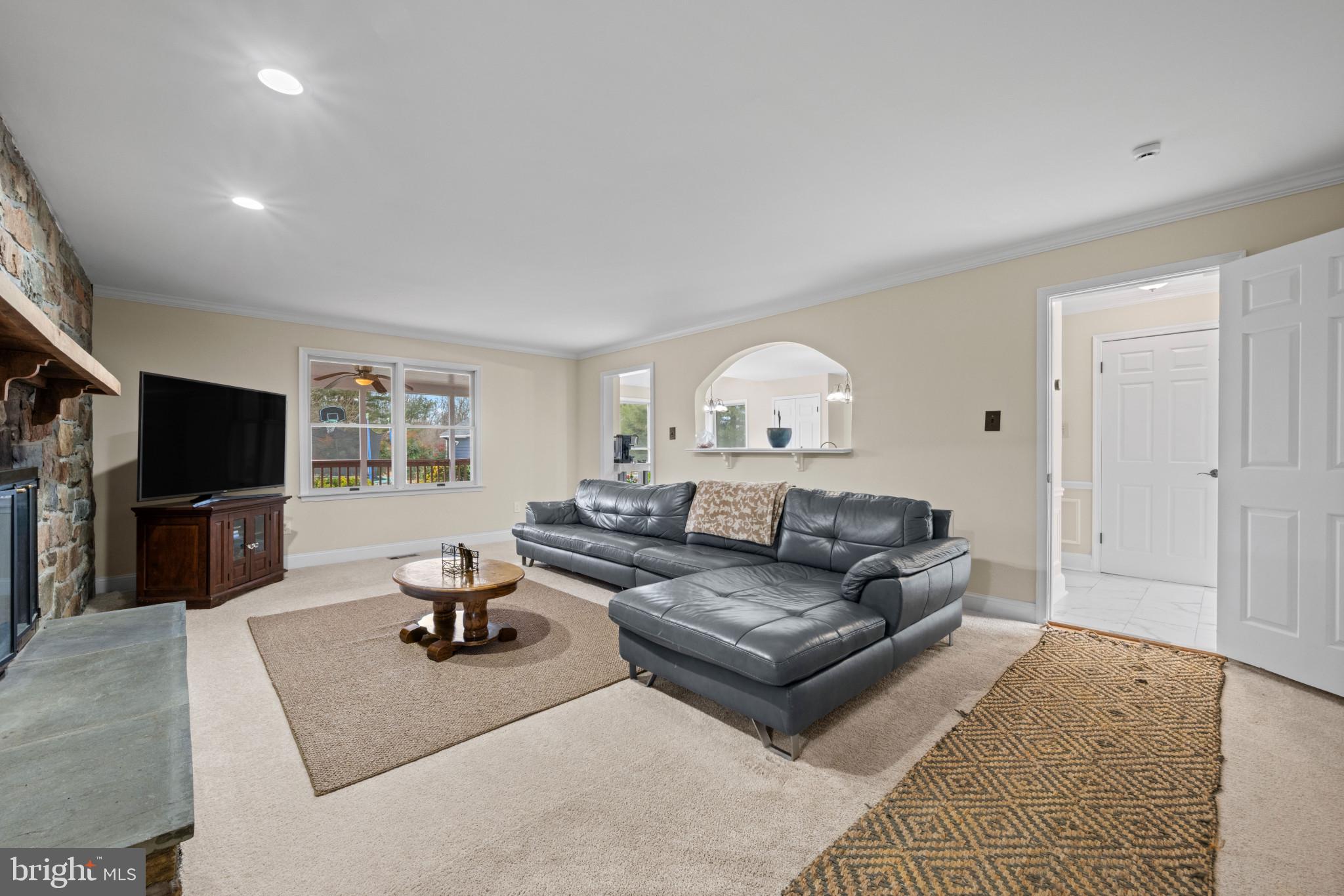 FLINTRIDGE - Residential