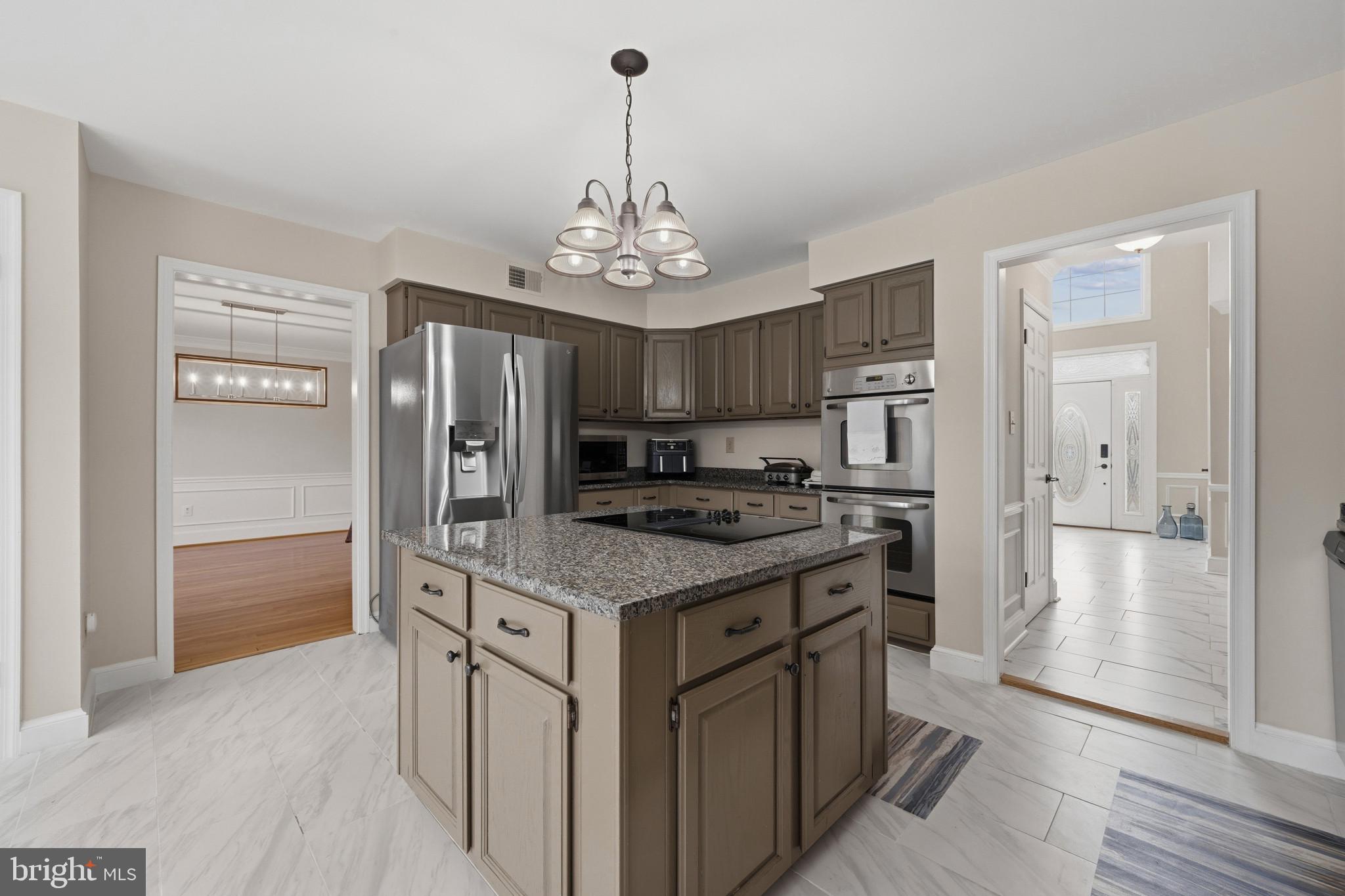 FLINTRIDGE - Residential