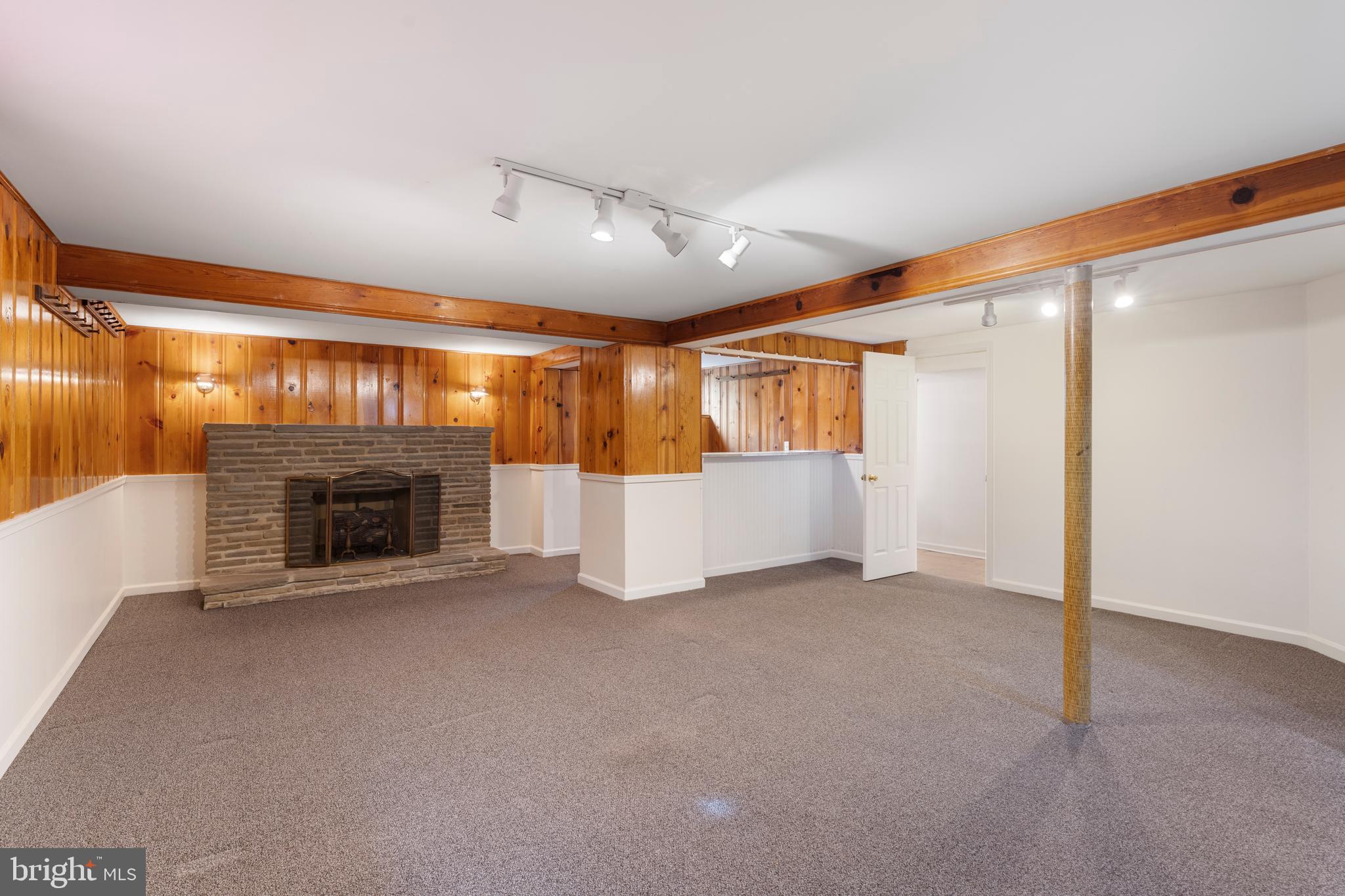 PARKVILLE - Residential