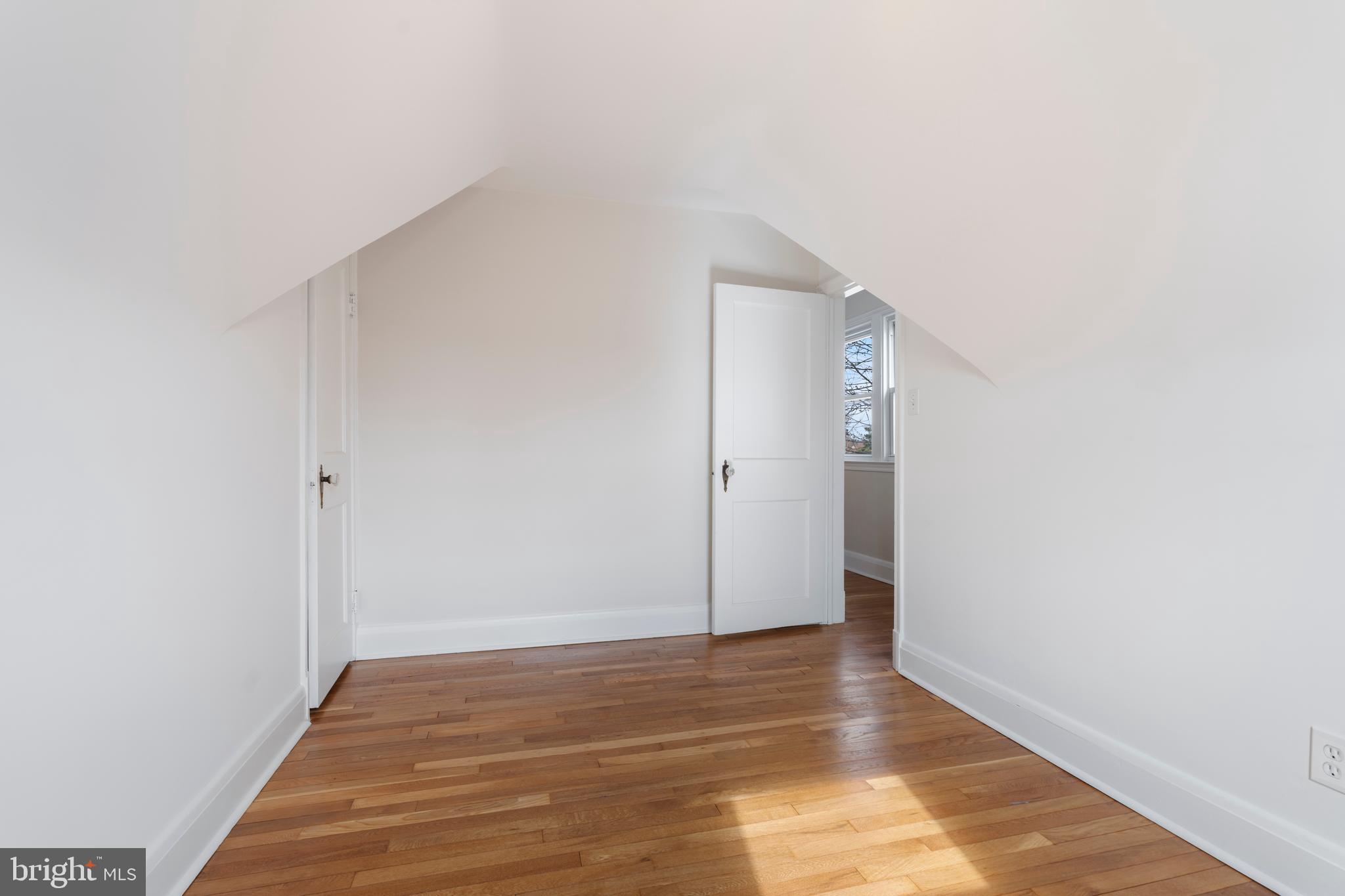 PARKVILLE - Residential