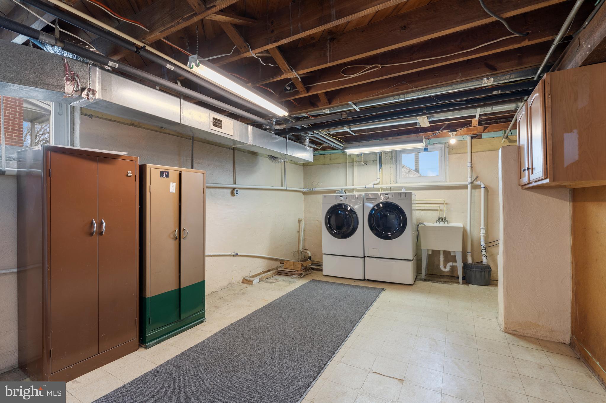 PARKVILLE - Residential