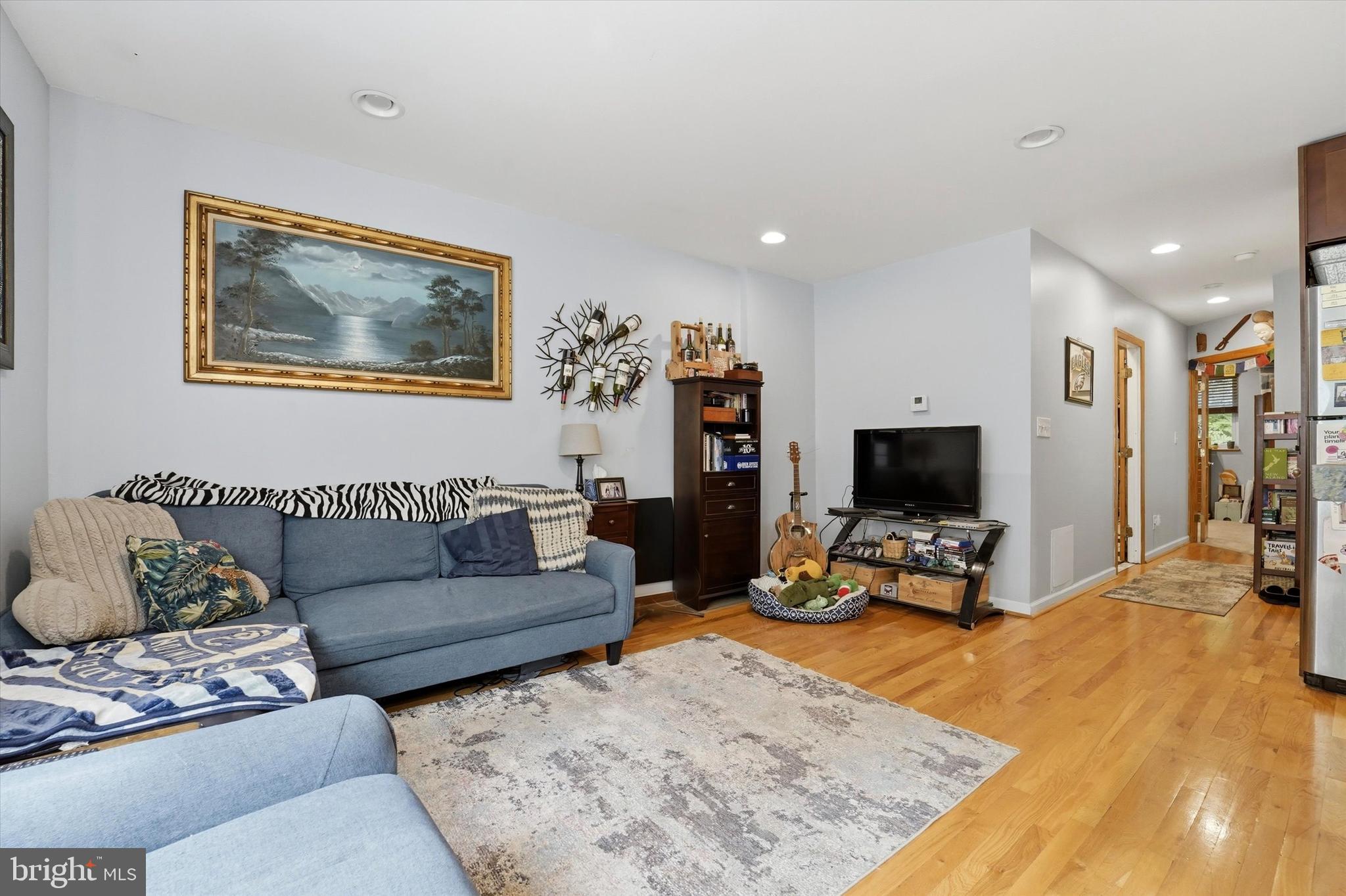 ROXBOROUGH - Residential Income