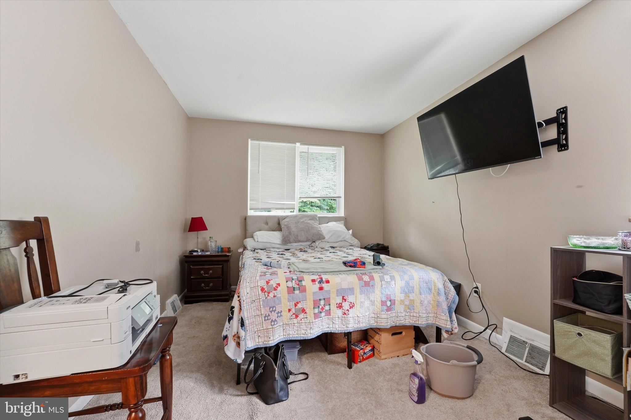 ROXBOROUGH - Residential Income