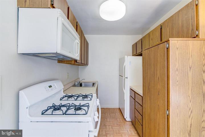 THE CAVENDISH - Residential Lease