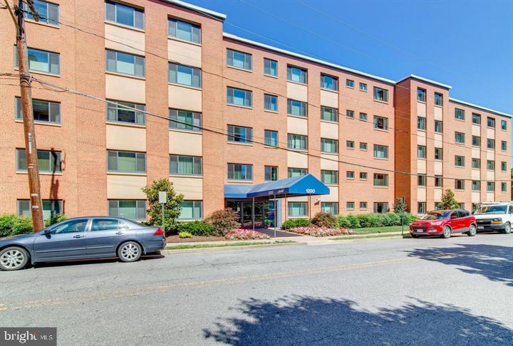 THE CAVENDISH - Residential Lease