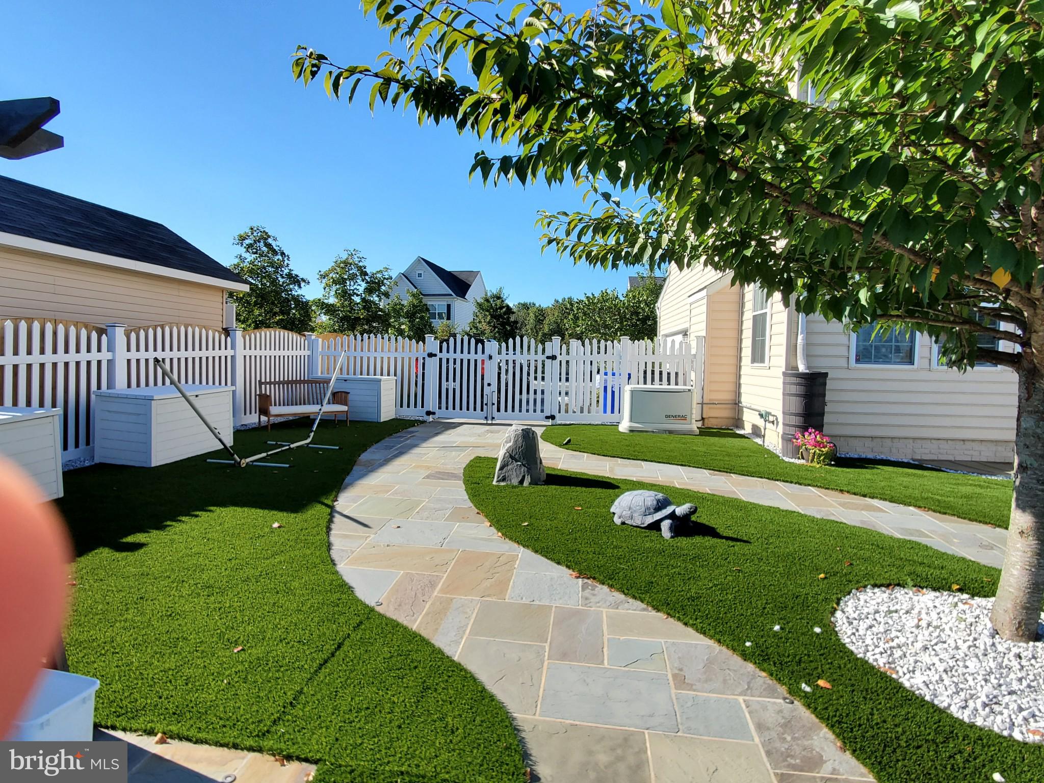 ELYSIAN HEIGHTS - Residential