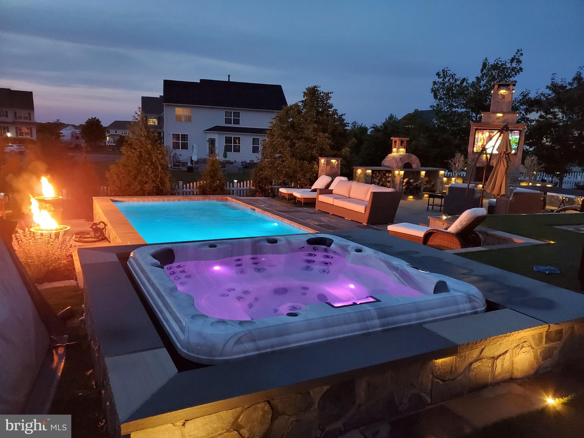 ELYSIAN HEIGHTS - Residential