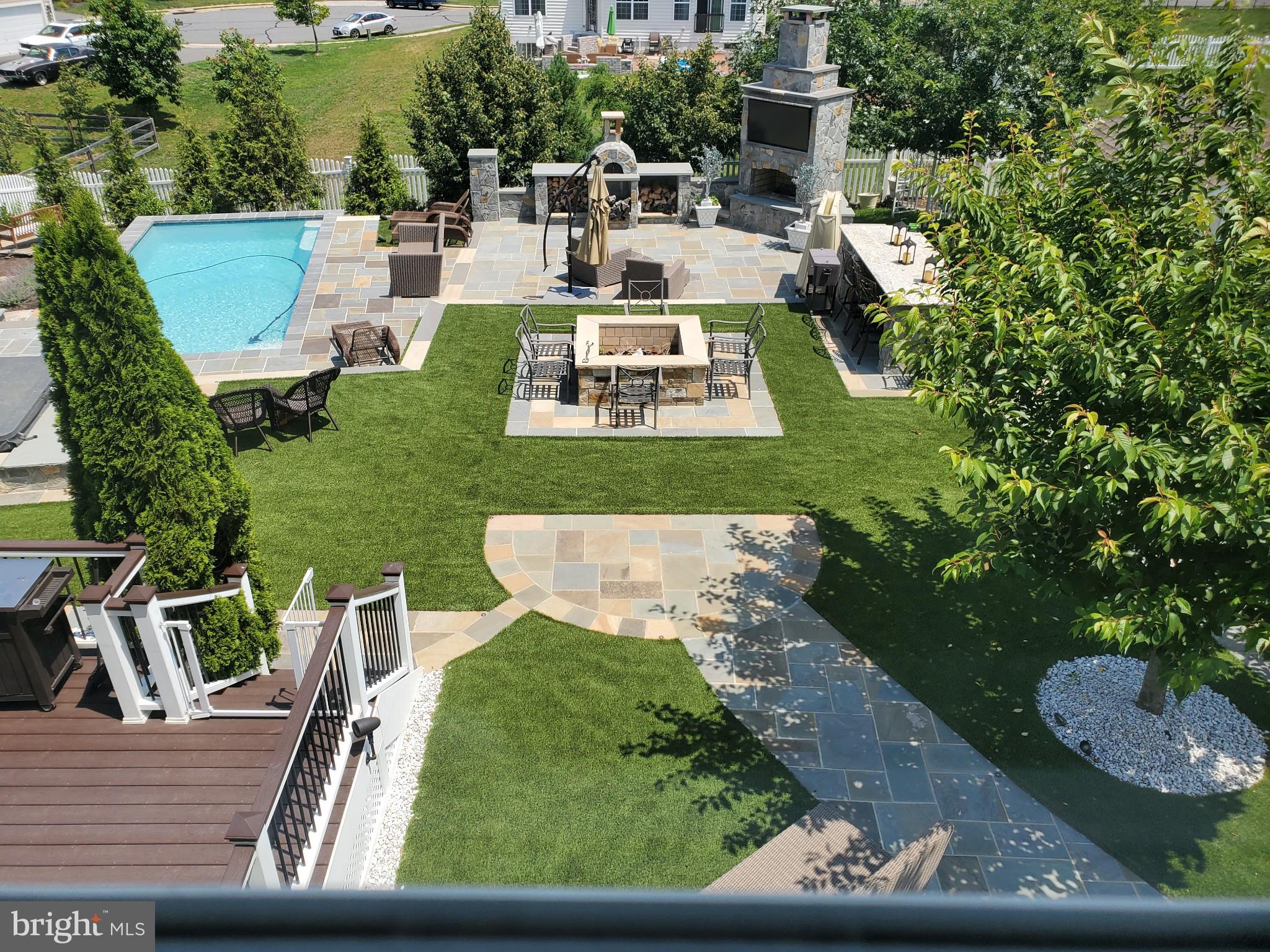 ELYSIAN HEIGHTS - Residential