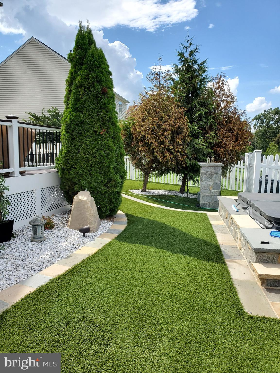 ELYSIAN HEIGHTS - Residential