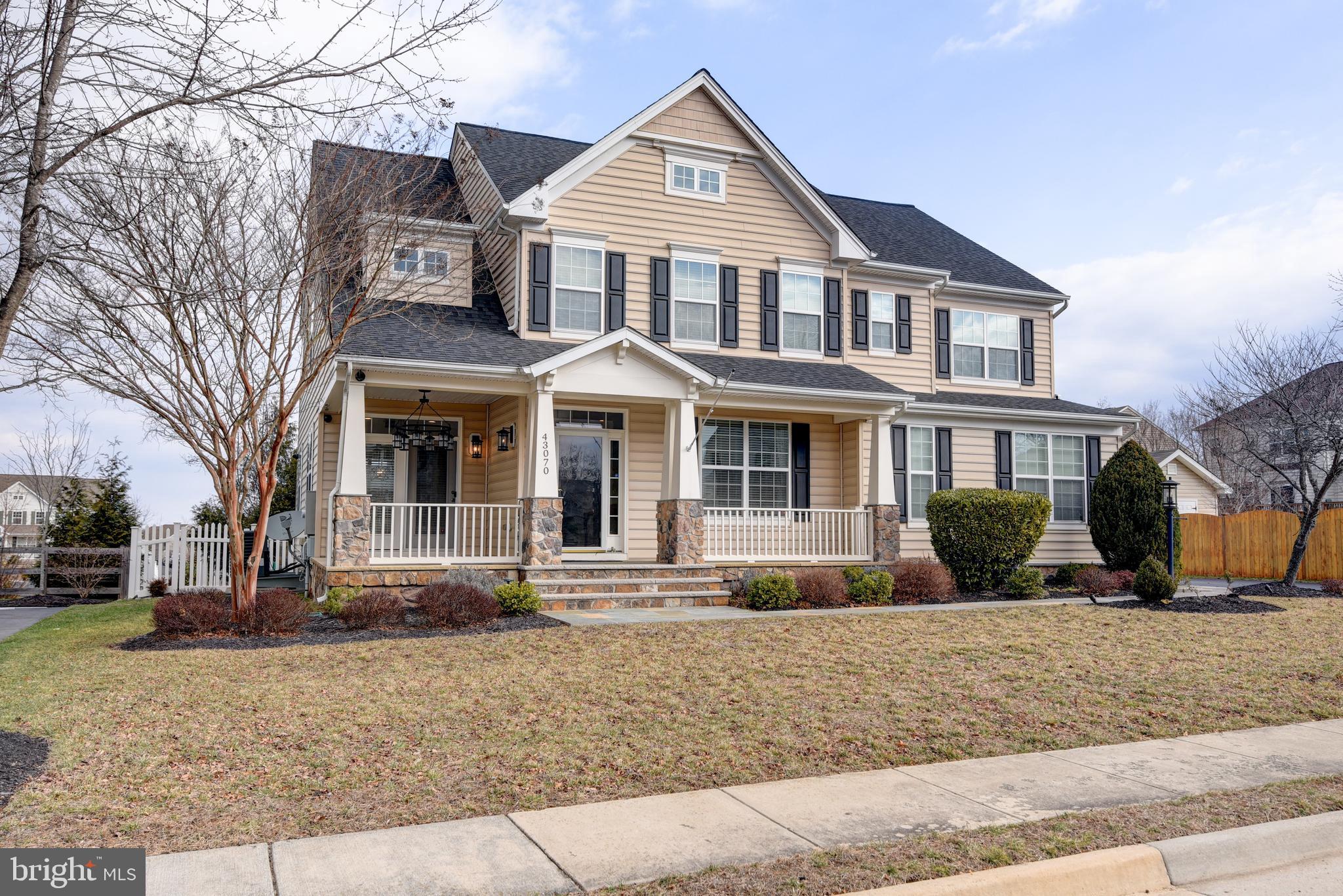 ELYSIAN HEIGHTS - Residential