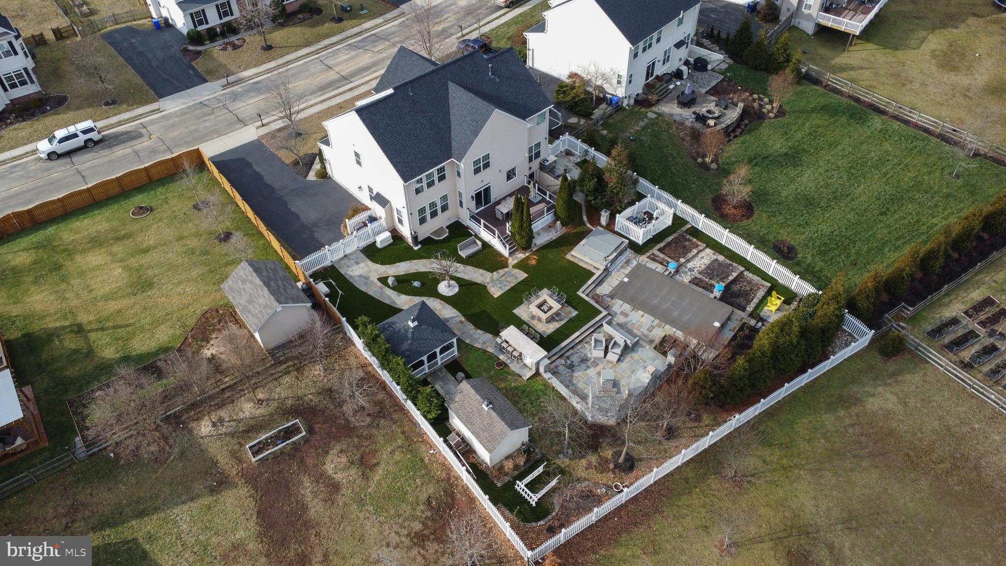 ELYSIAN HEIGHTS - Residential