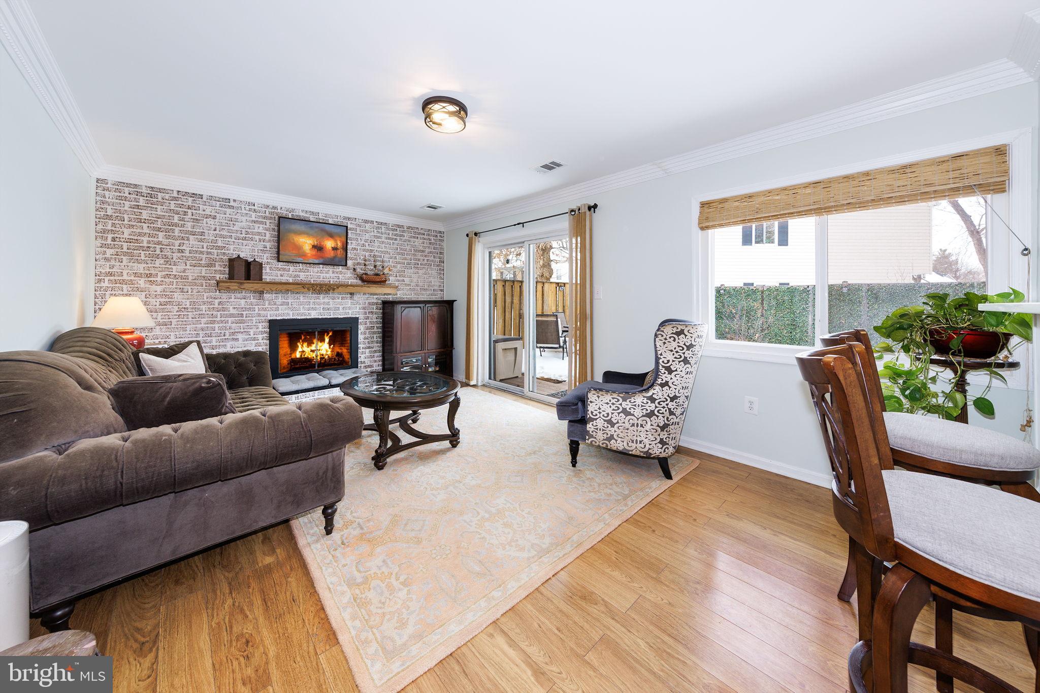 REFLECTION LAKE - Residential