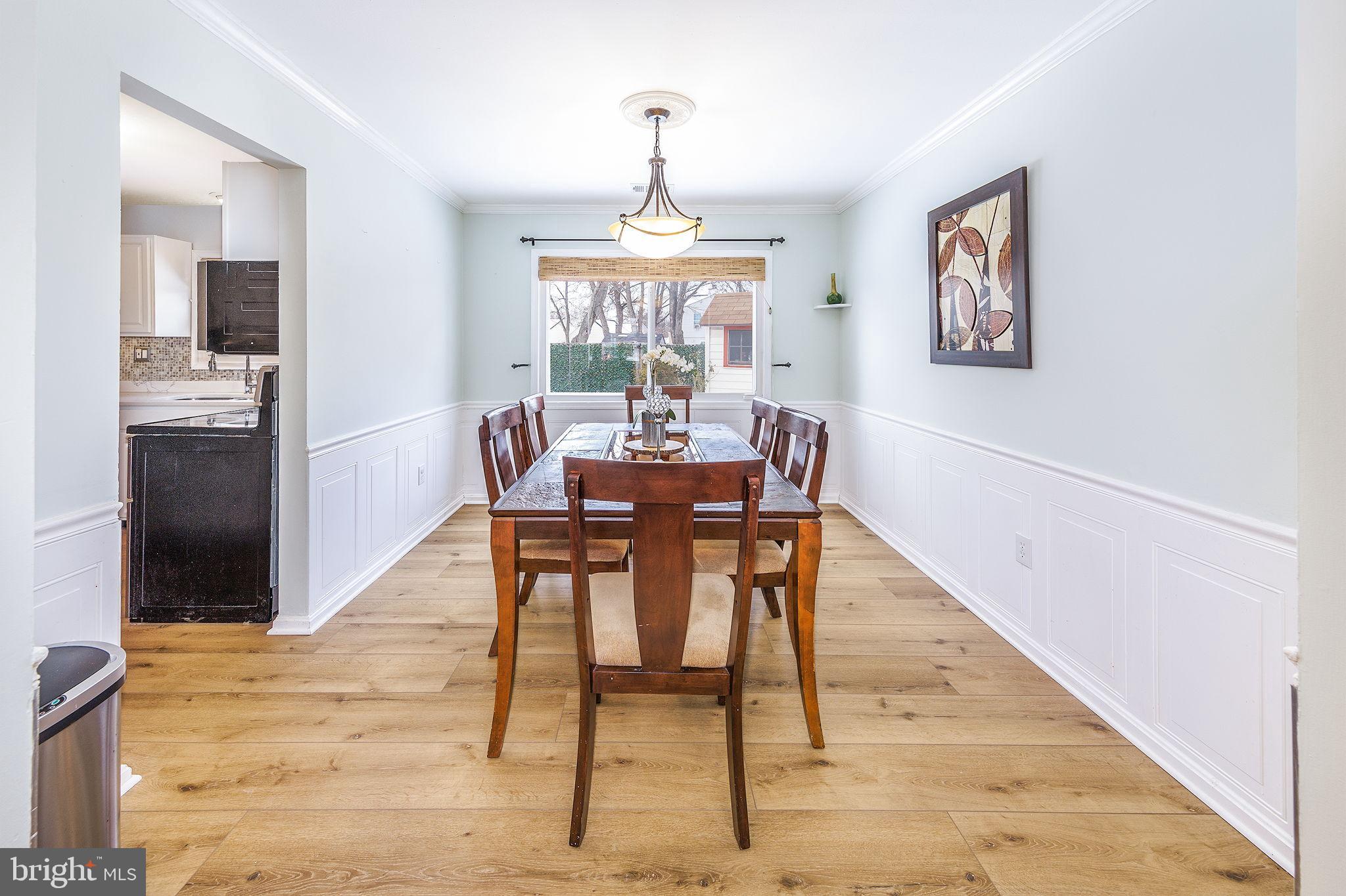 REFLECTION LAKE - Residential