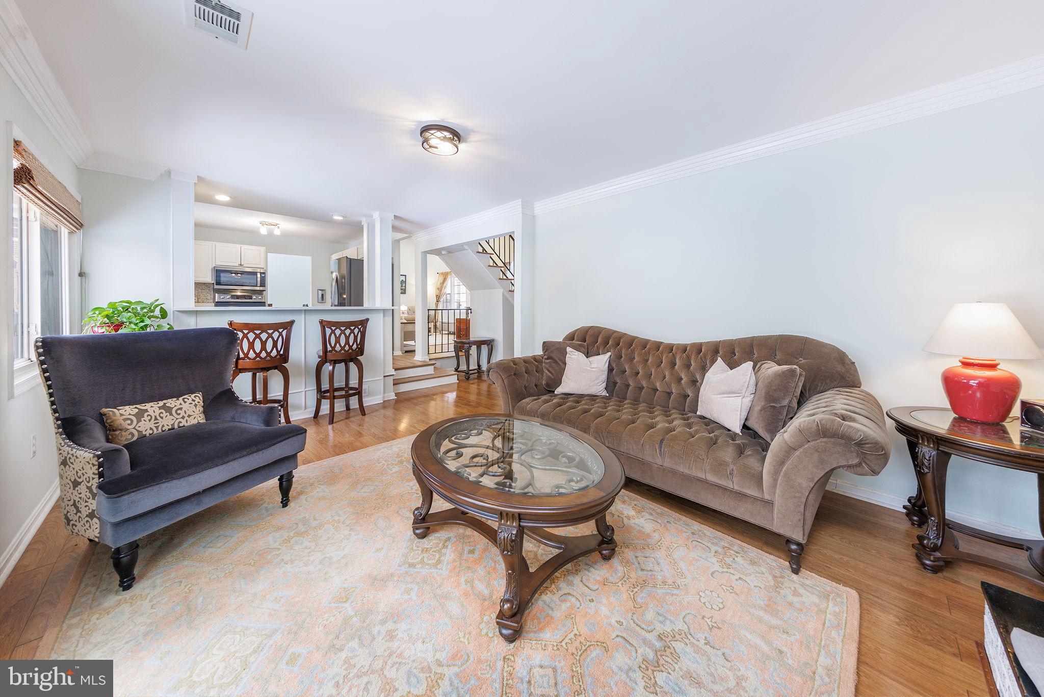 REFLECTION LAKE - Residential