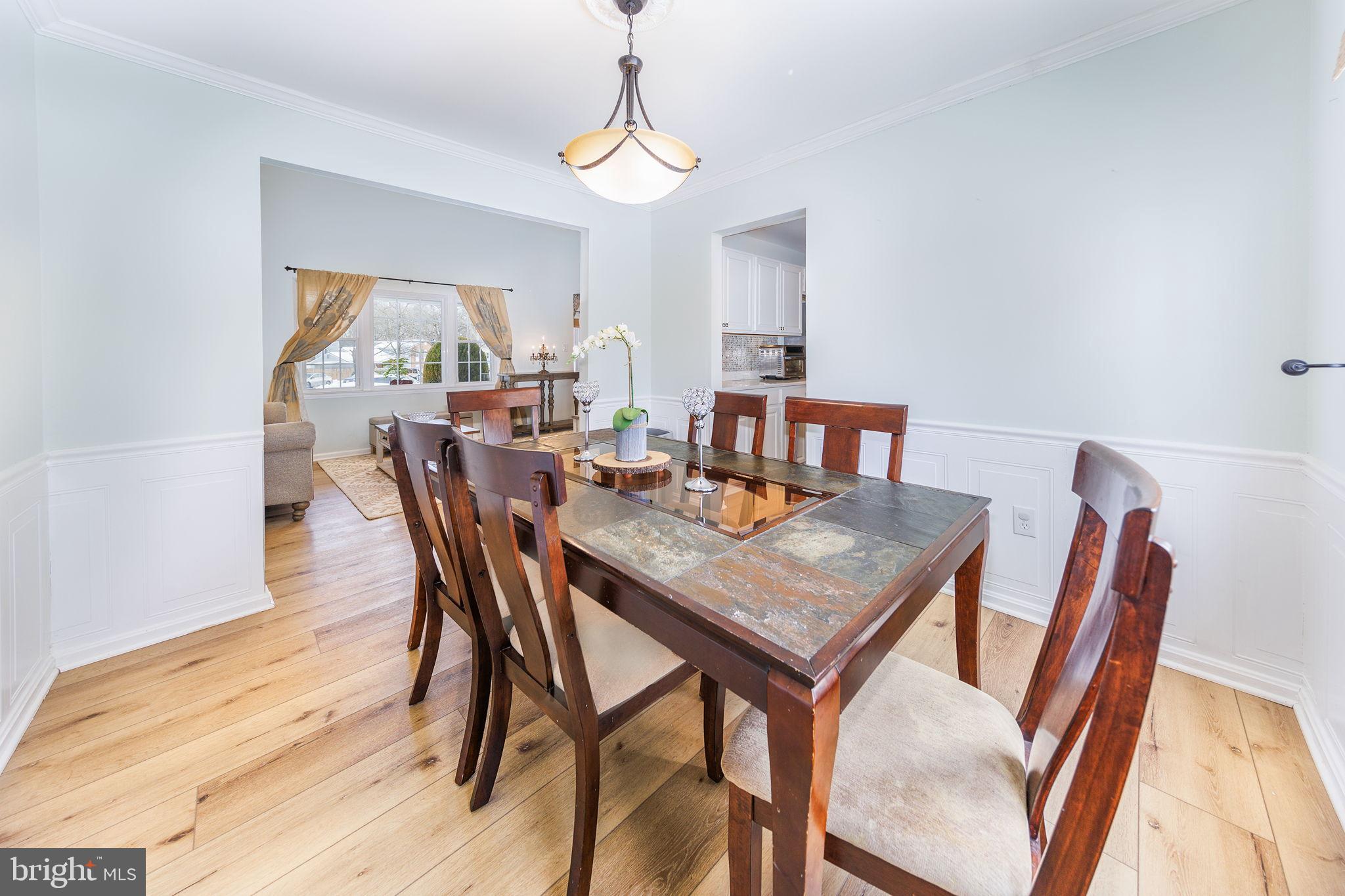 REFLECTION LAKE - Residential