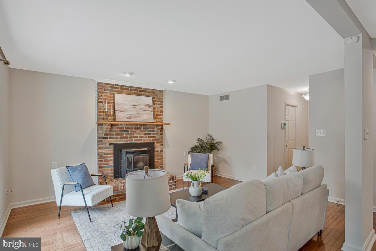 TALL TIMBERS - Residential