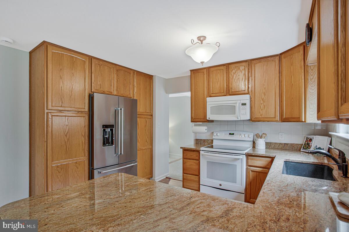 TALL TIMBERS - Residential