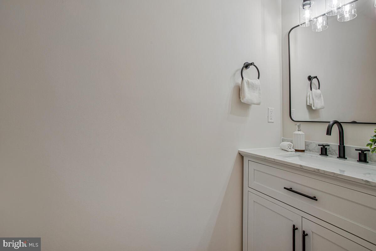 TALL TIMBERS - Residential