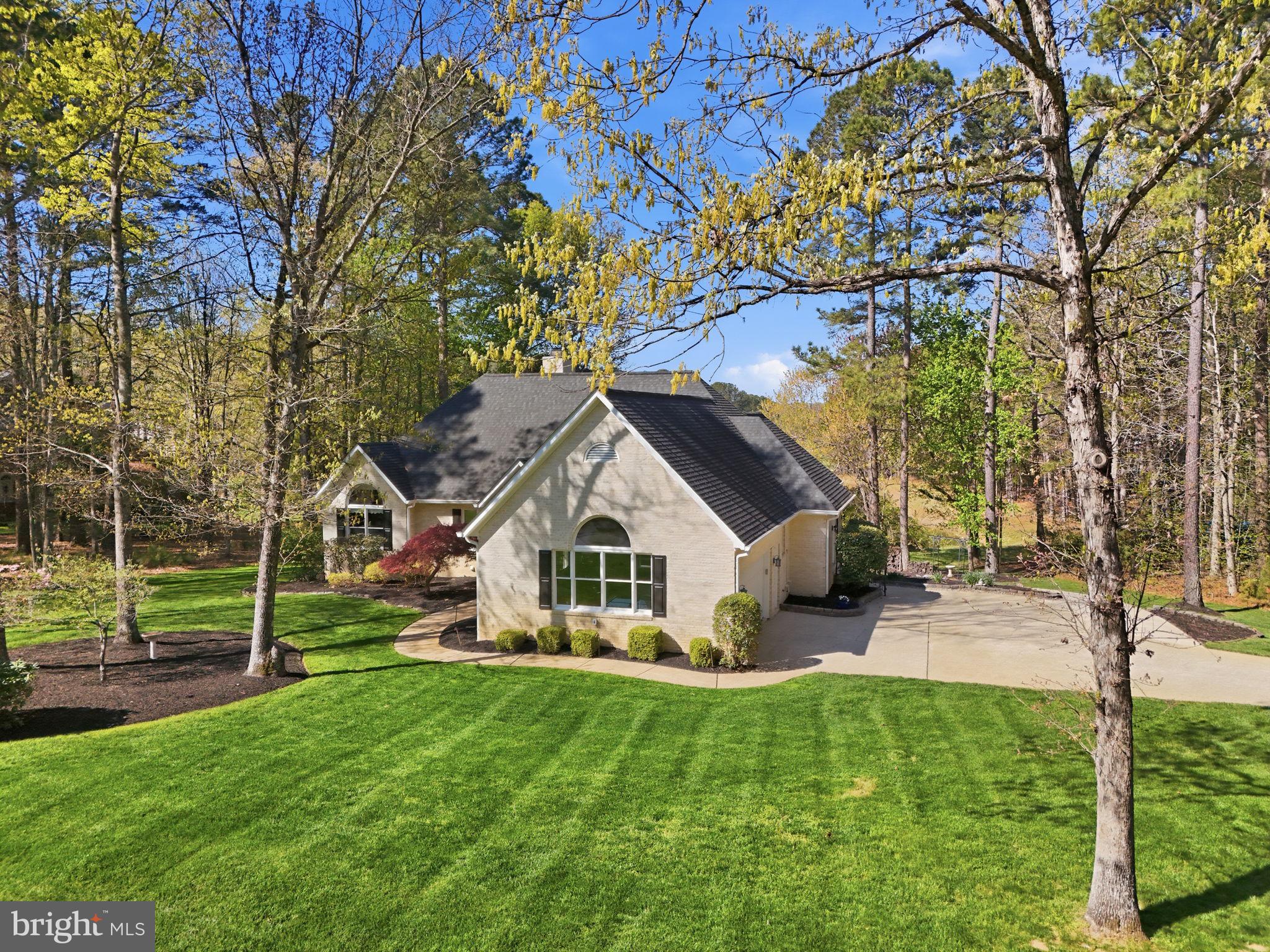 FAWN LAKE - Residential