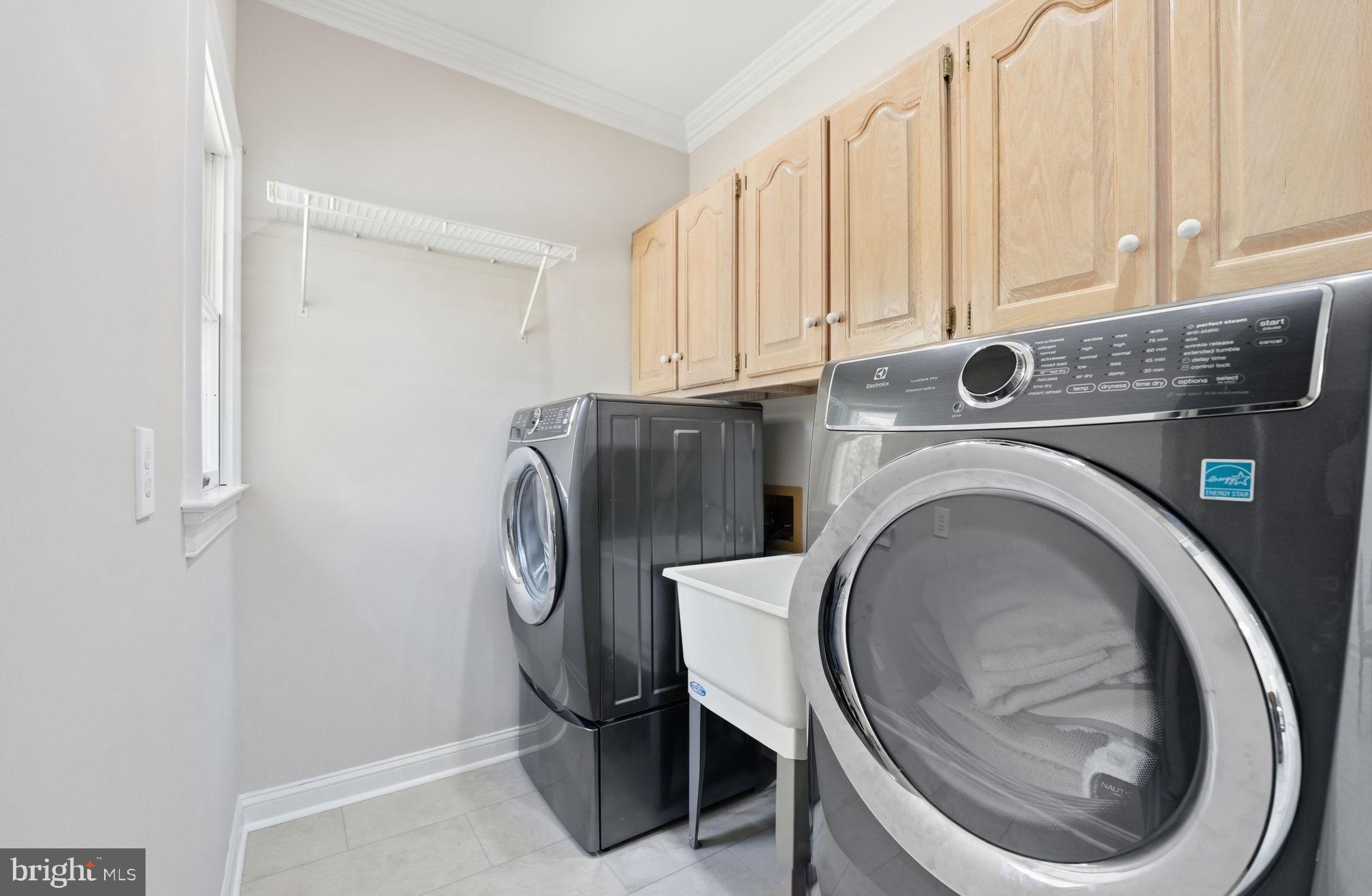 FAWN LAKE - Residential