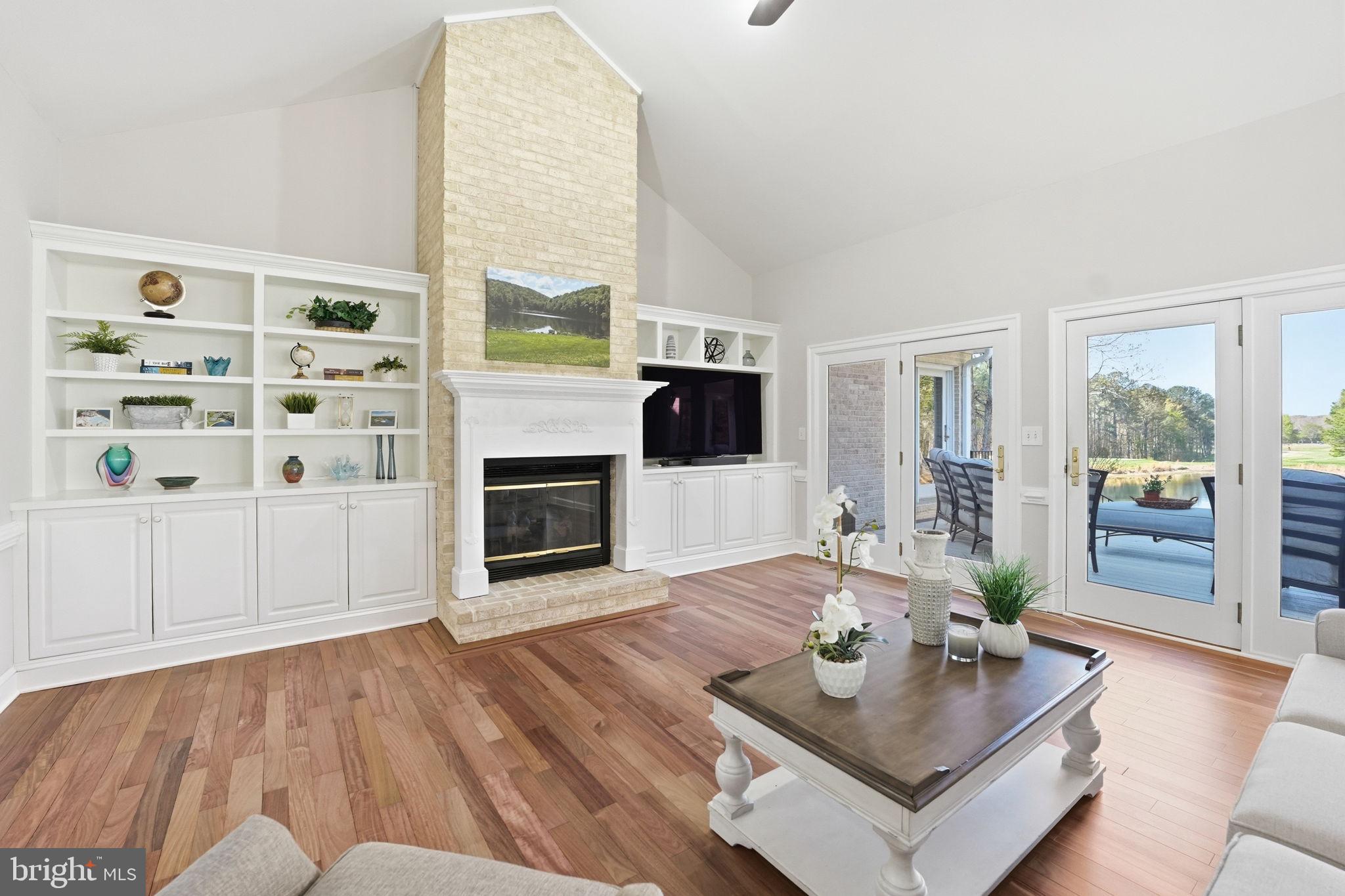 FAWN LAKE - Residential