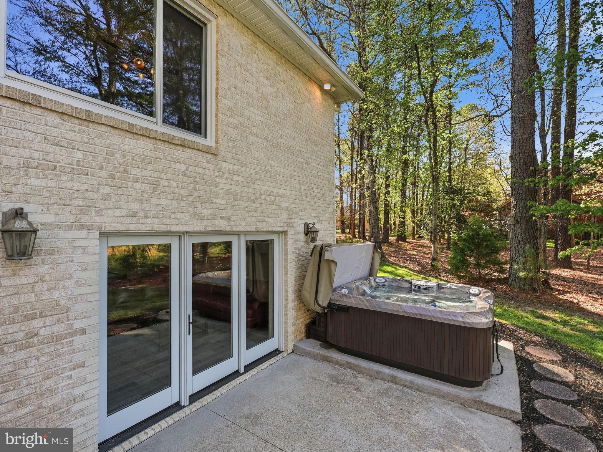 FAWN LAKE - Residential