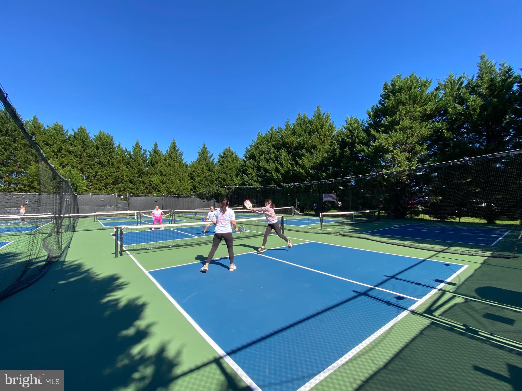 FAWN LAKE - Residential