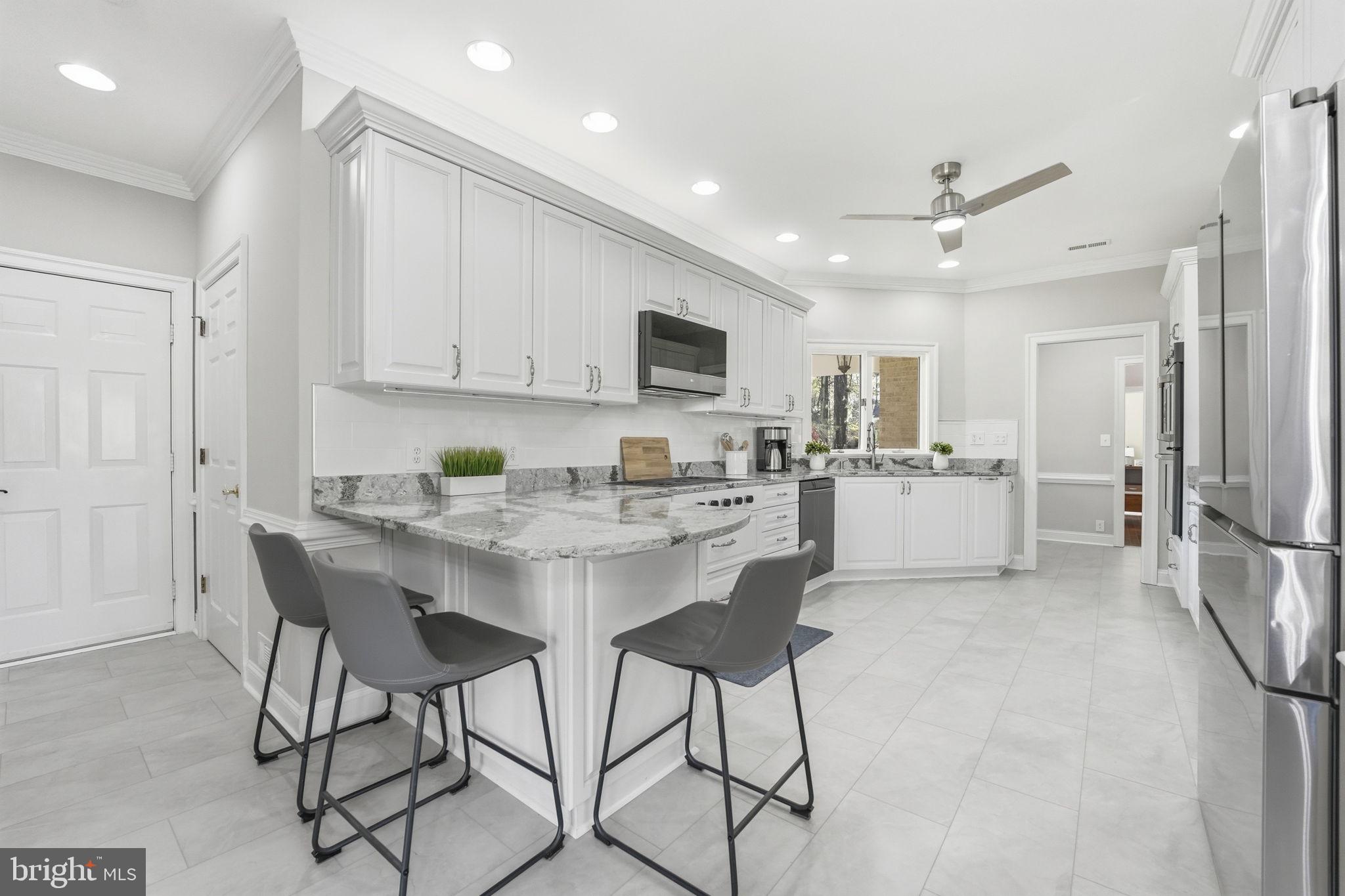 FAWN LAKE - Residential