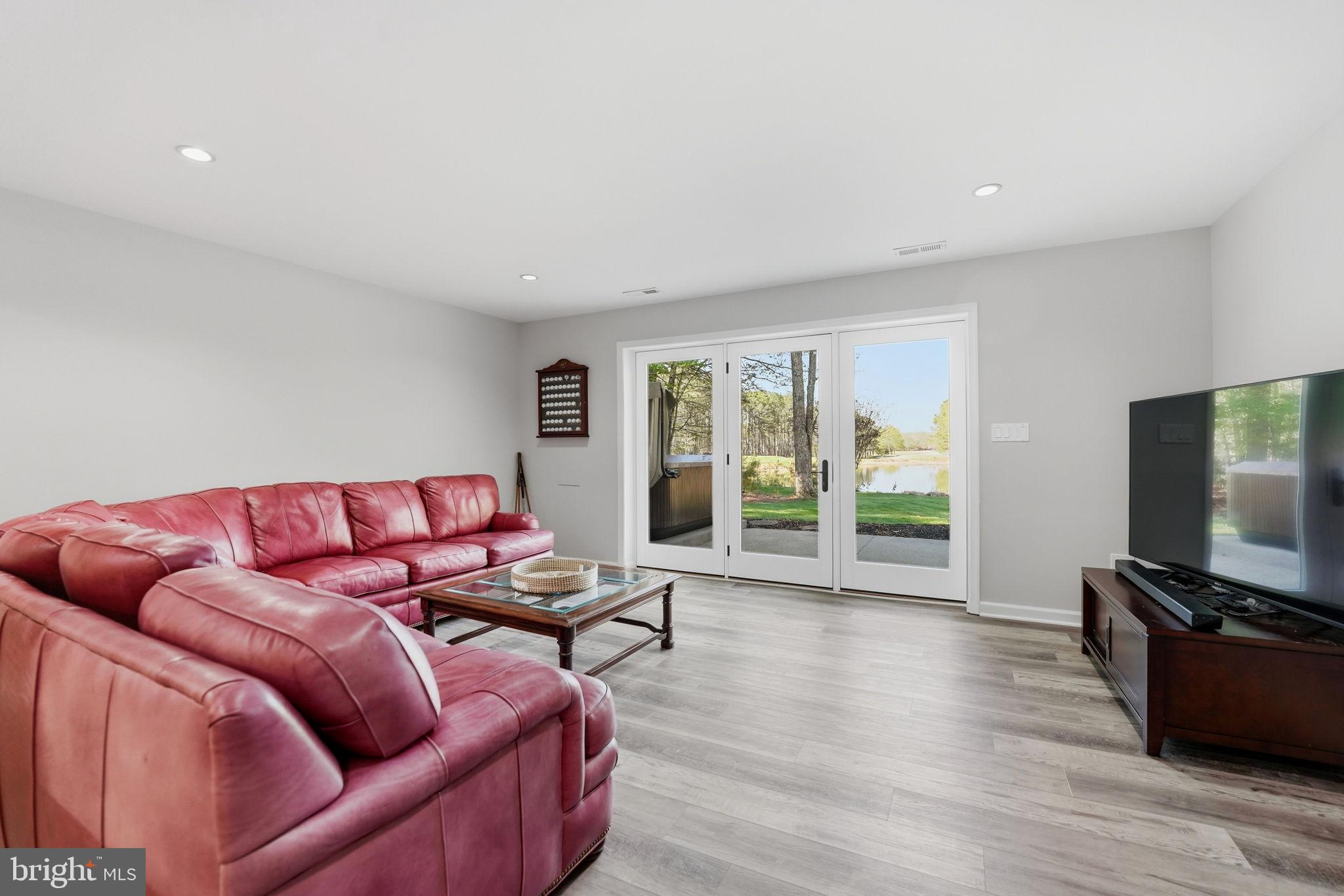 FAWN LAKE - Residential