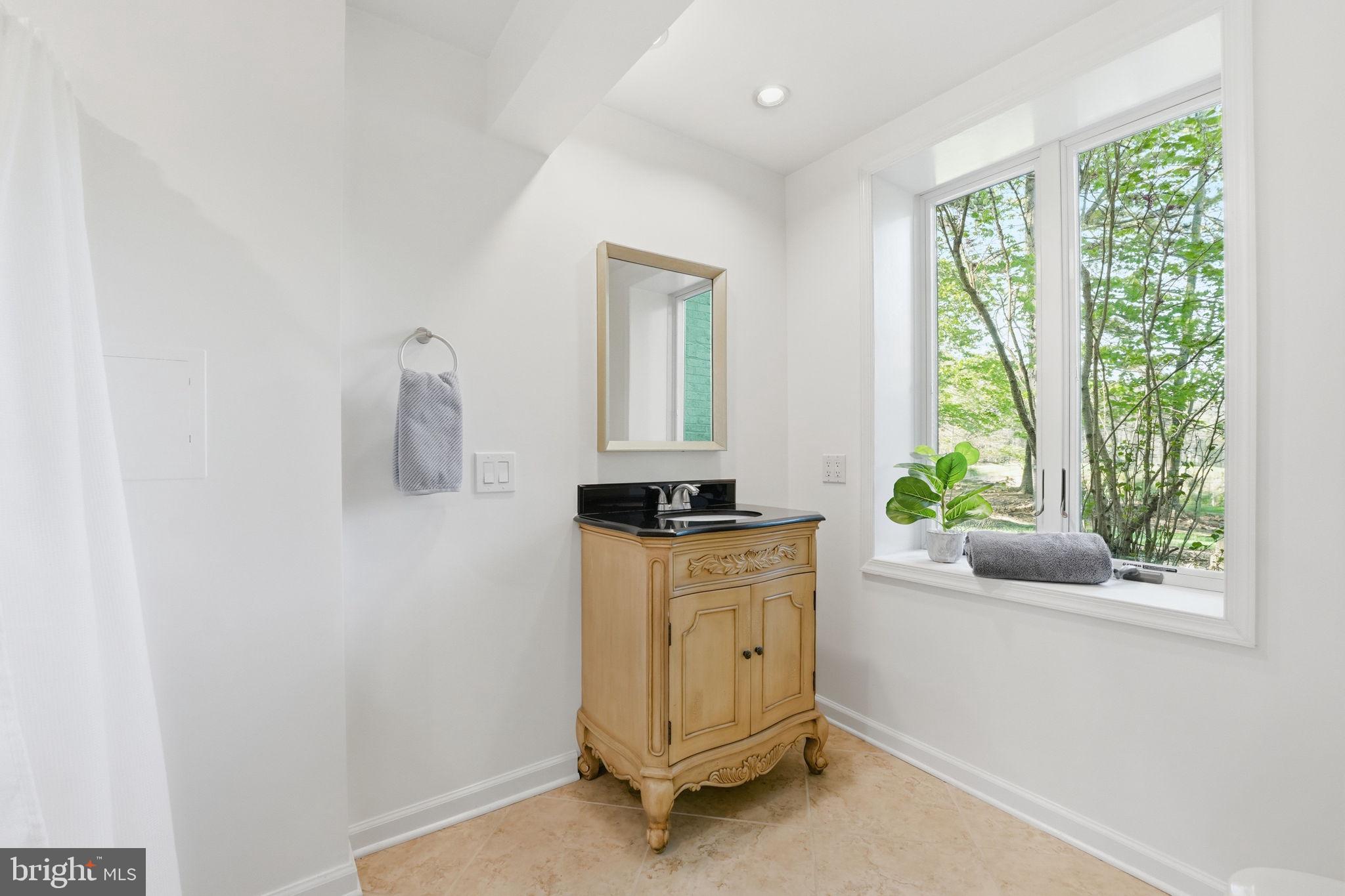 FAWN LAKE - Residential