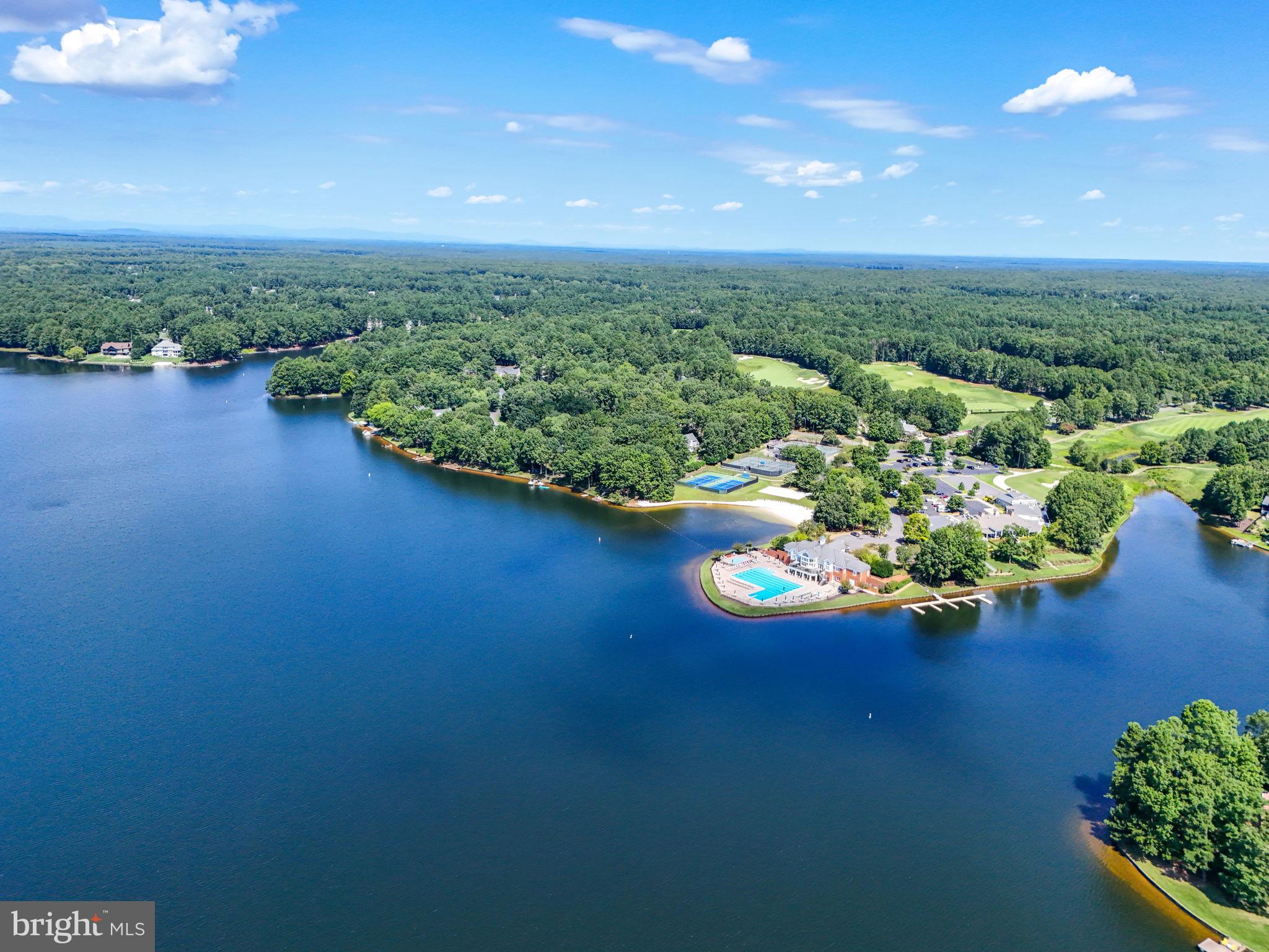 FAWN LAKE - Residential