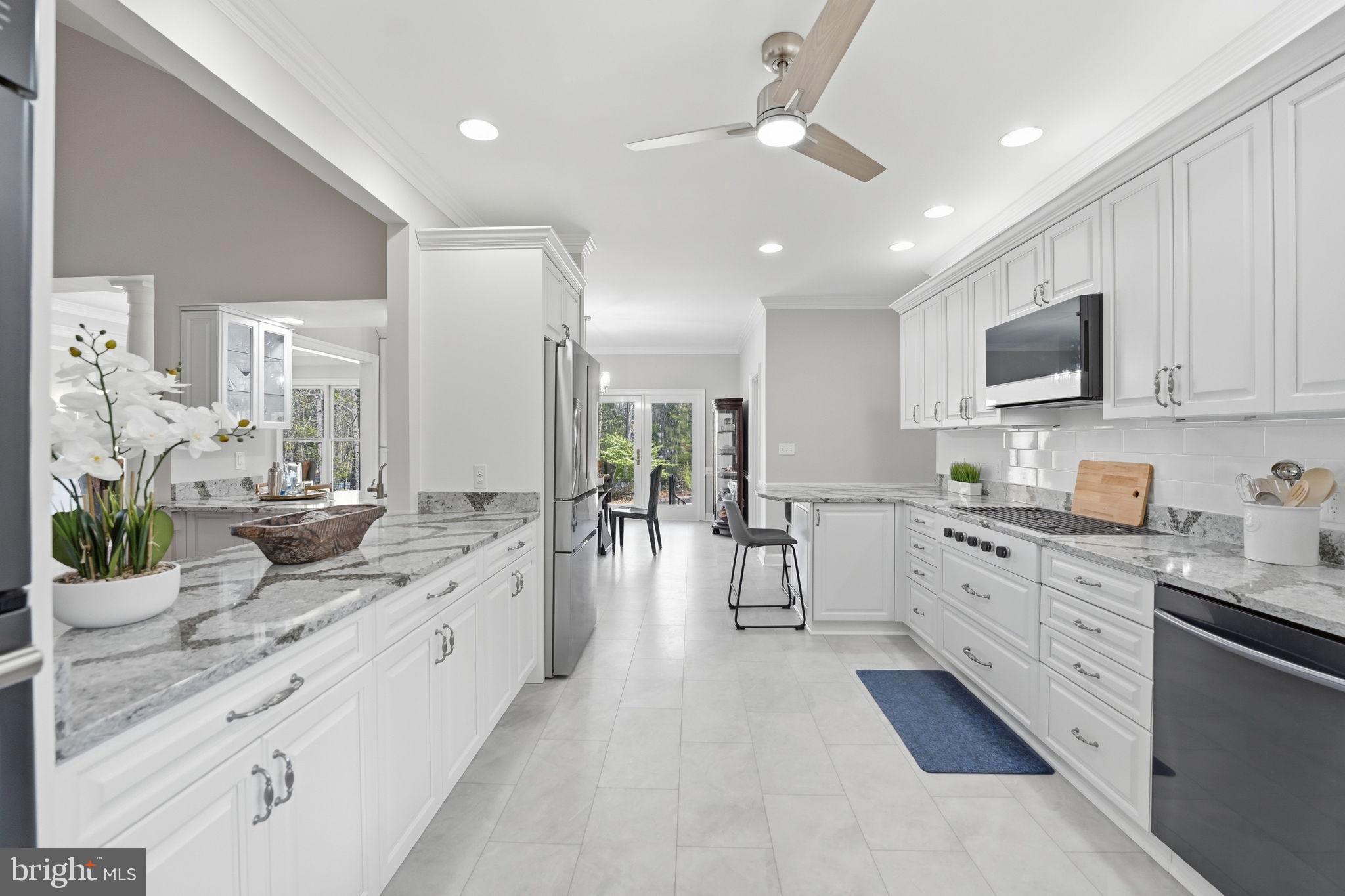 FAWN LAKE - Residential